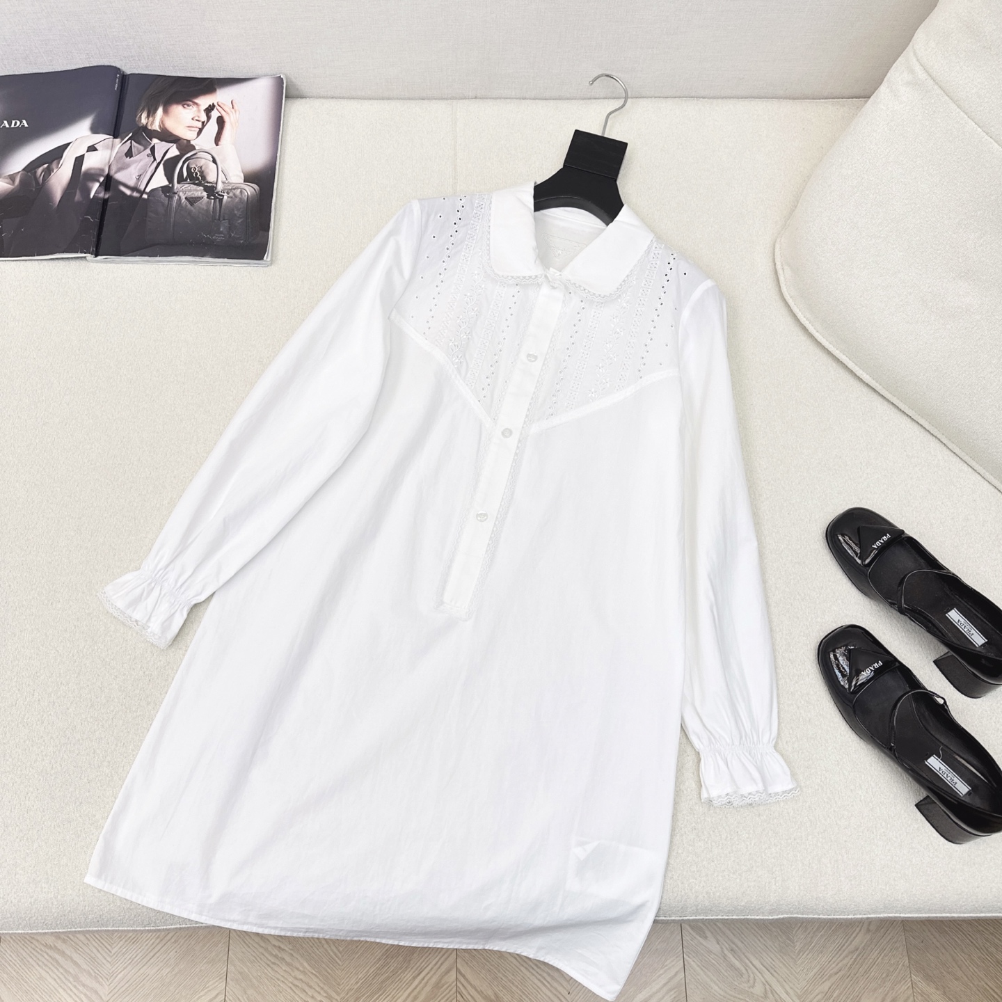 特价🉐️❗️现货齐码❗️不退不换❗️PD 25Ss————春夏最新款原单品质南法风情蕾丝花边长袖衬衫式连