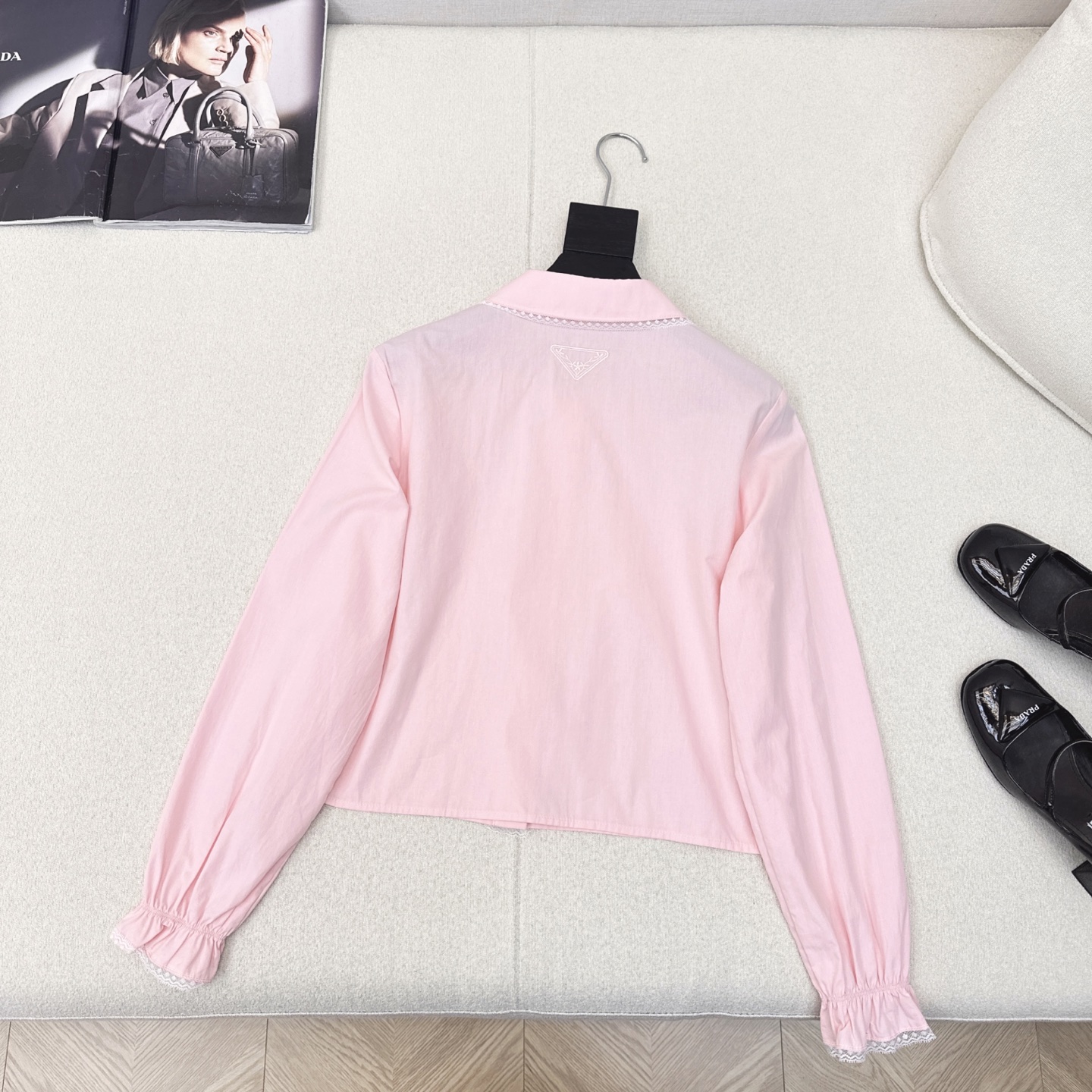 特价🉐️❗️现货齐码❗️不退不换❗️PD 25Ss———春夏最新款南法风情蕾丝花边长袖衬衫🤍定位花卉镂空