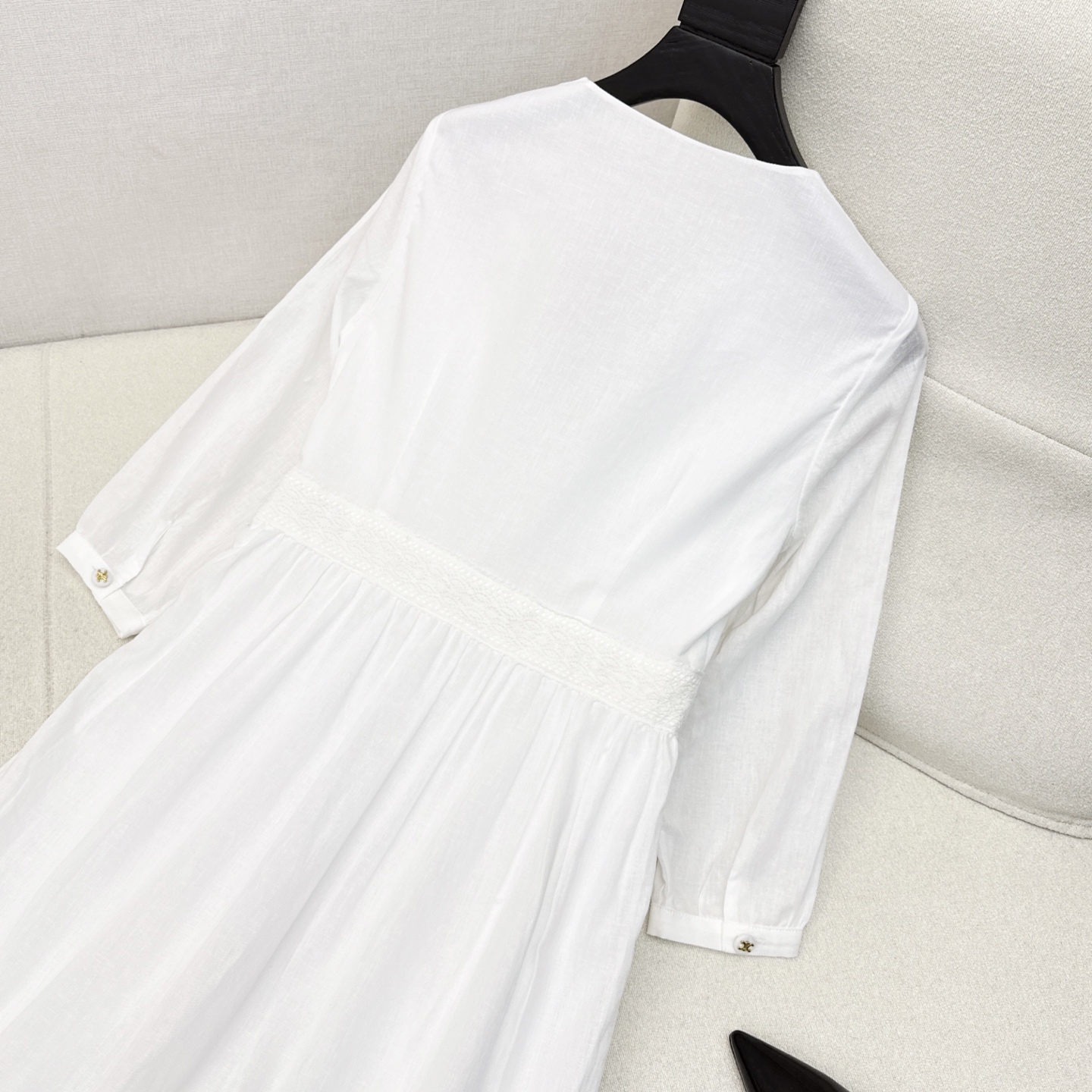 特价🉐️ ❗️现货齐码❗️不退不换❗️独家首发 CE 25Ss————春夏最新款拼接花边装饰长款连衣裙🤍