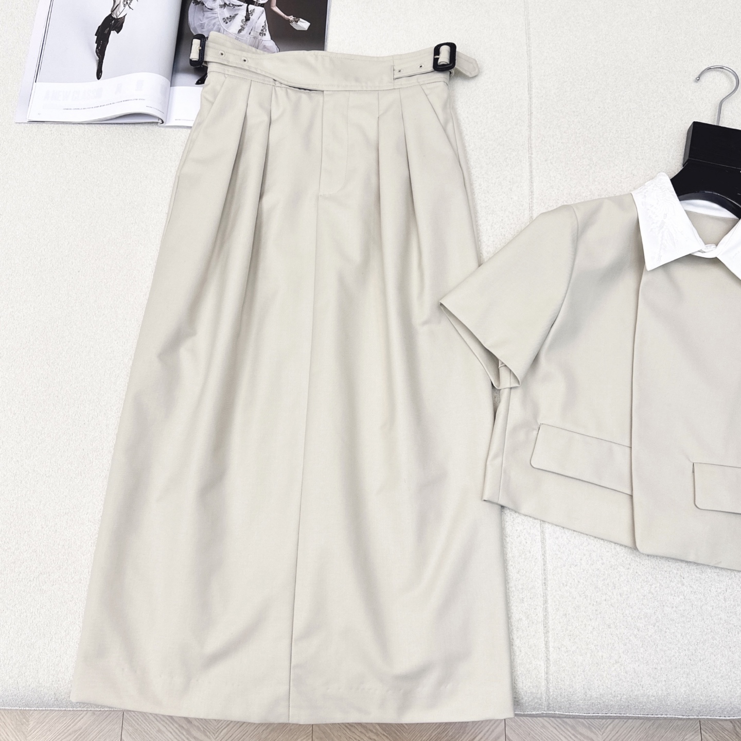 Two-Piece Contrast Lapel Top and High-Waisted Skirt Set - Elegant & Chic 8 i1750392047338 7787 0 6