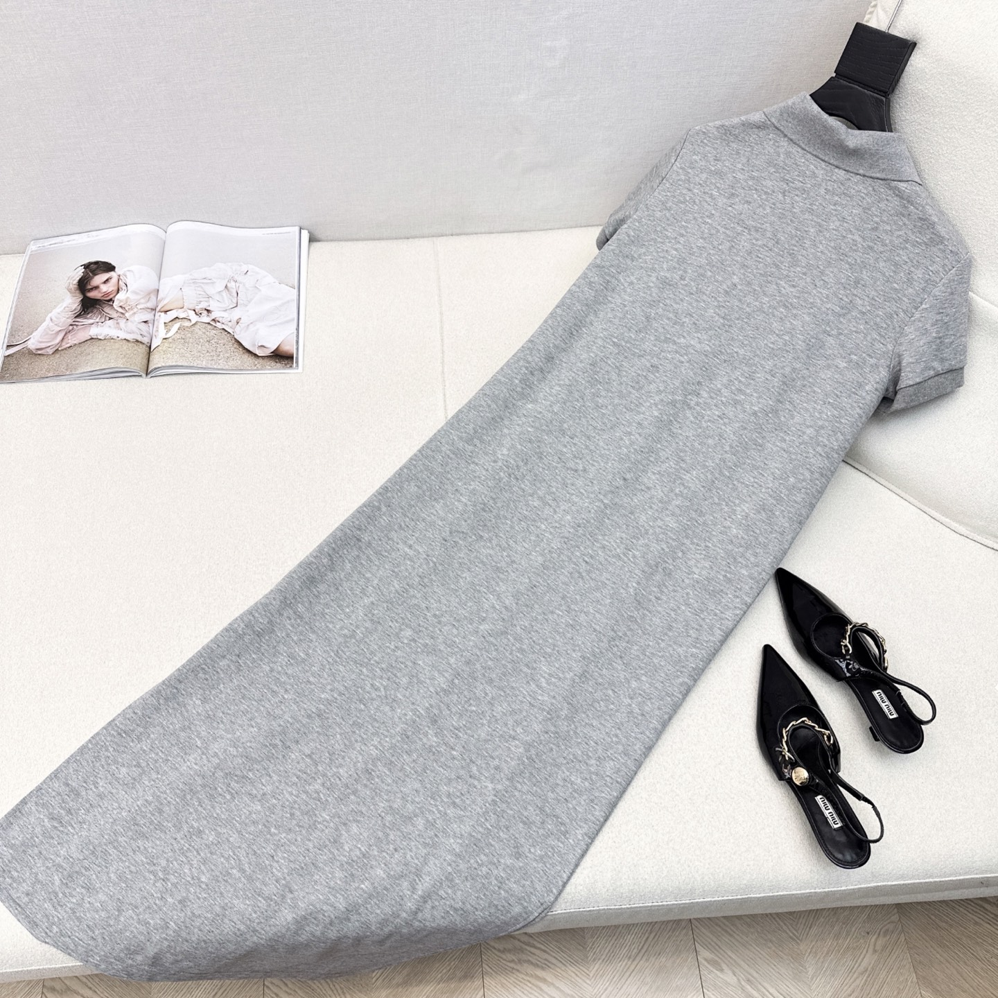 特价🉐️❗️现货齐码❗️不退不换❗️走秀同款 RL 25Ss————春夏最新款经典刺绣翻领Polo连衣裙