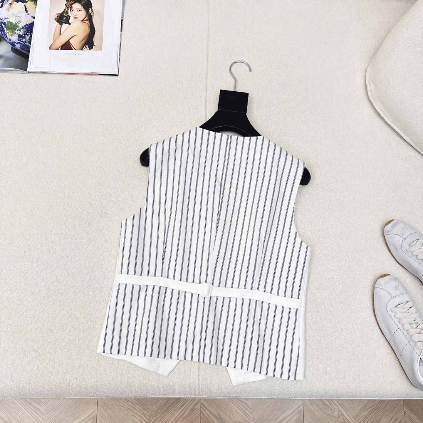 特价🉐️❗️白SML❗️不退不换❗️老钱风高阶通勤 实穿性超高 LP Ss————春夏最新棉麻一系列 🤍