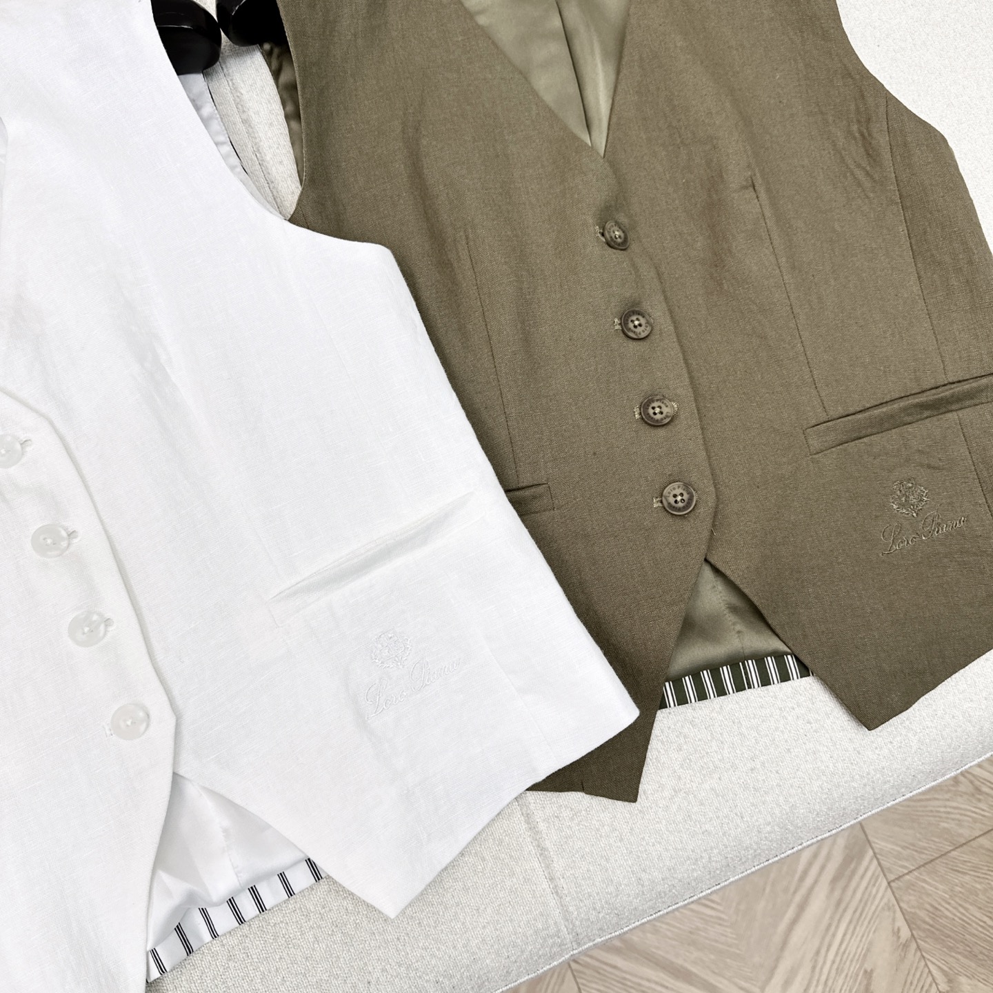 特价🉐️❗️白SML❗️不退不换❗️老钱风高阶通勤 实穿性超高 LP Ss————春夏最新棉麻一系列 🤍