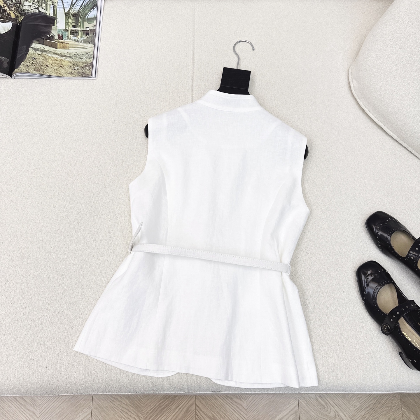 “Elegant Scavenging Dress: Imported Linen, Embroidery Details, High Quality” - 图片 8
