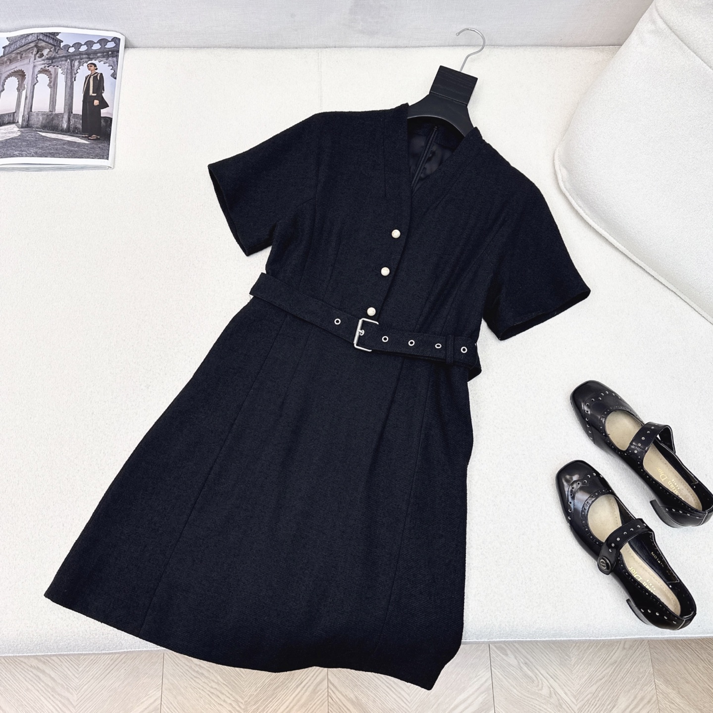 Elegant Pearl Button Little Black Dress, Classic Fit, Autumn Collection 6 i1752380137467 459 0 4