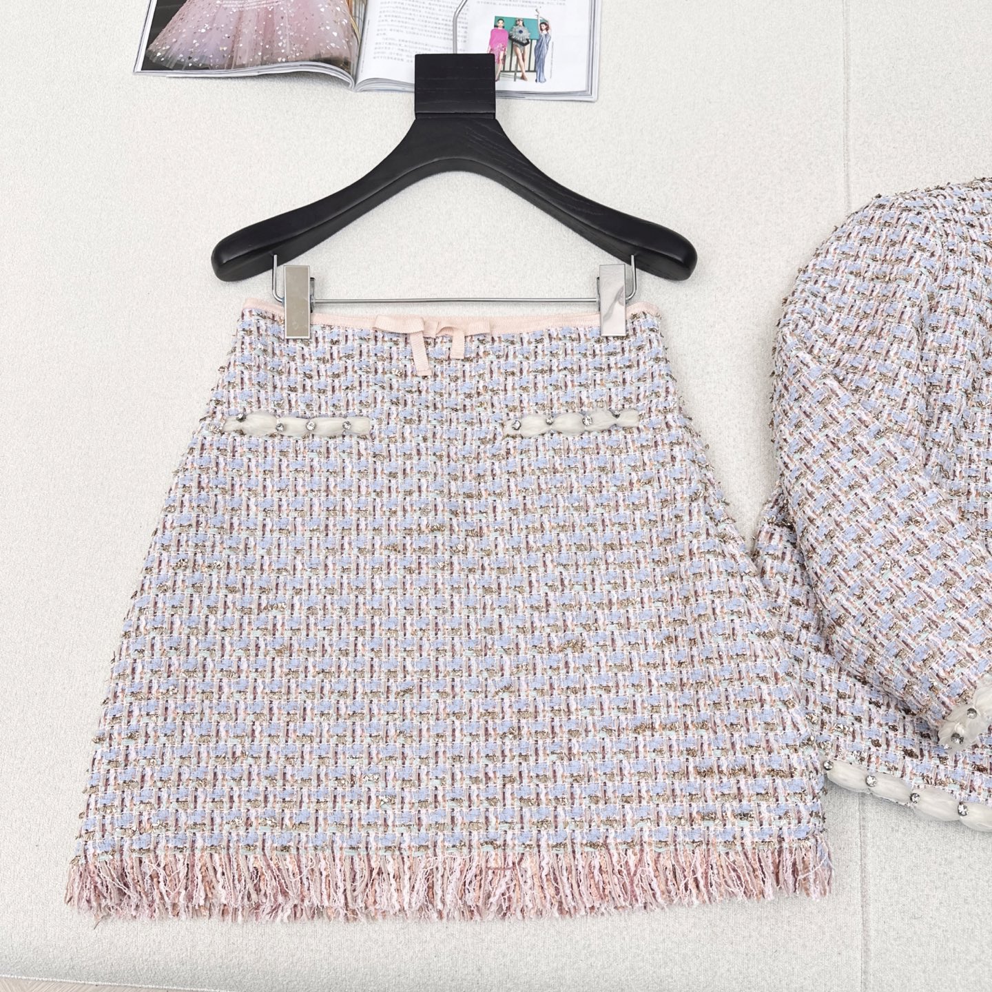 Elegant Tweed Set: VLTN Inspired Women's Two-Piece Outfit 7 i1752380260059 4571 0 5