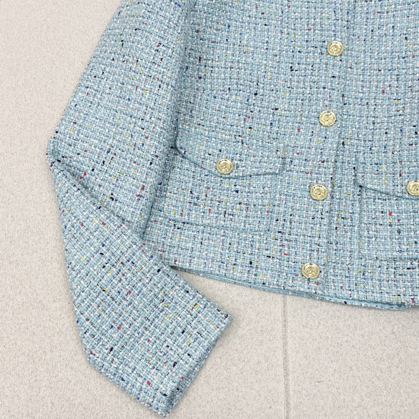 气质covo女孩 C家 25Ss———秋冬最新款编织小短款外套🩵yb开发的编织面料 复古大气下午茶约会首