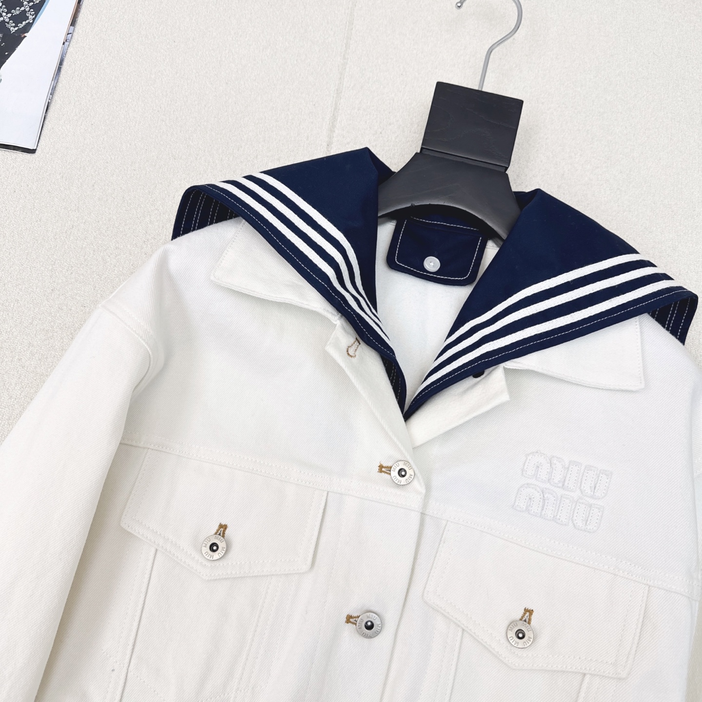 Miu Miu 25SS Denim Jacket Detachable Capelet, Cropped Fit 4 i1752643930677 1915 0 2