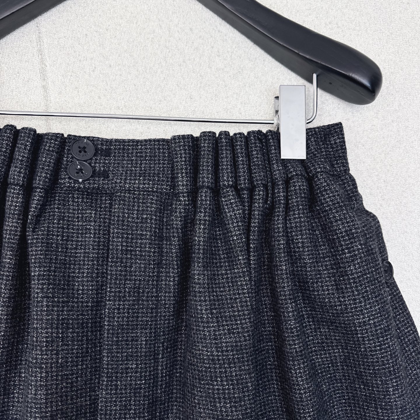 特价🉐️❗️现货齐码❗️不退不换❗️独家首发 PD 25Ss————秋冬最新款格雷系洋气Mini半裙🩶 