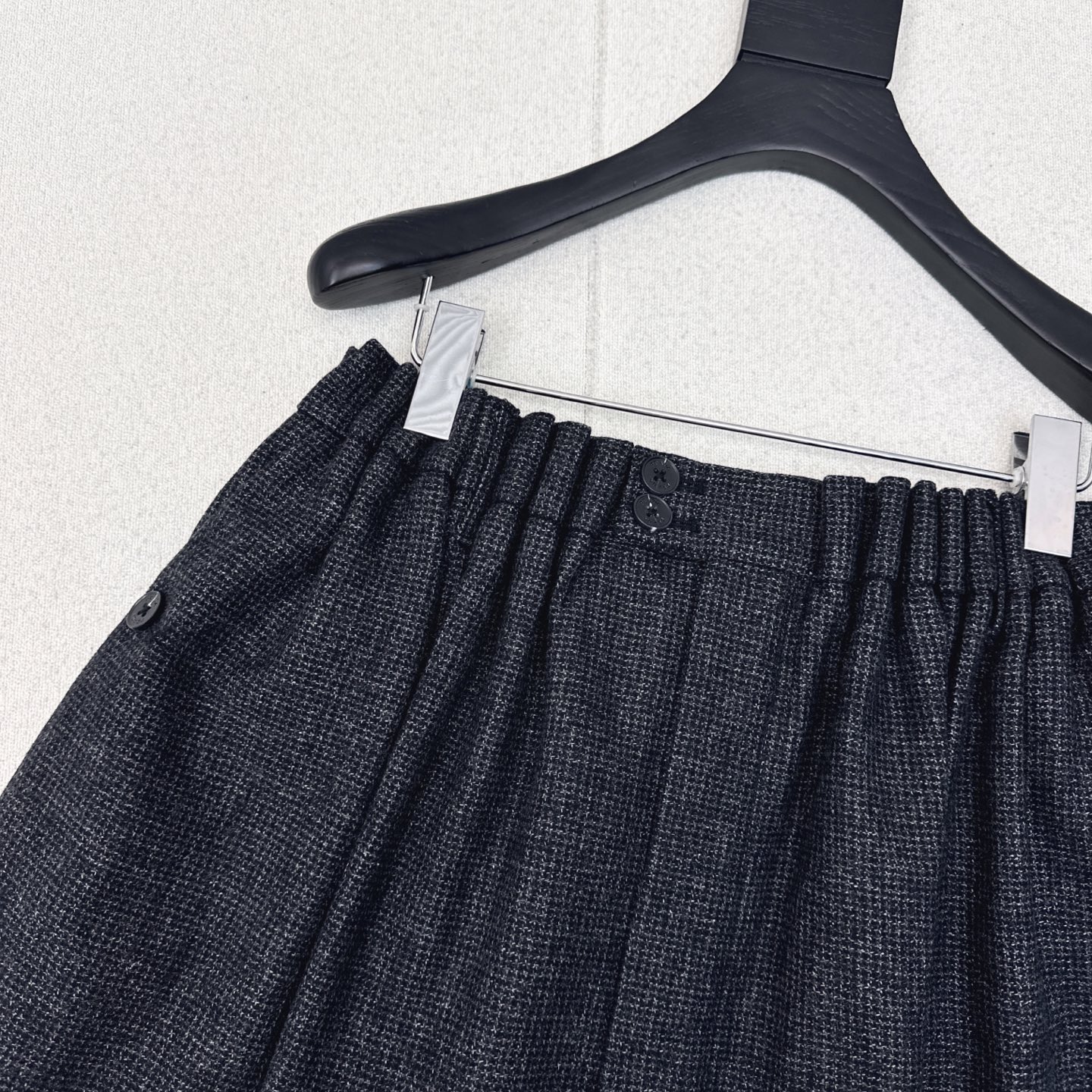 特价🉐️❗️现货齐码❗️不退不换❗️独家首发 PD 25Ss————秋冬最新款格雷系洋气Mini半裙🩶 