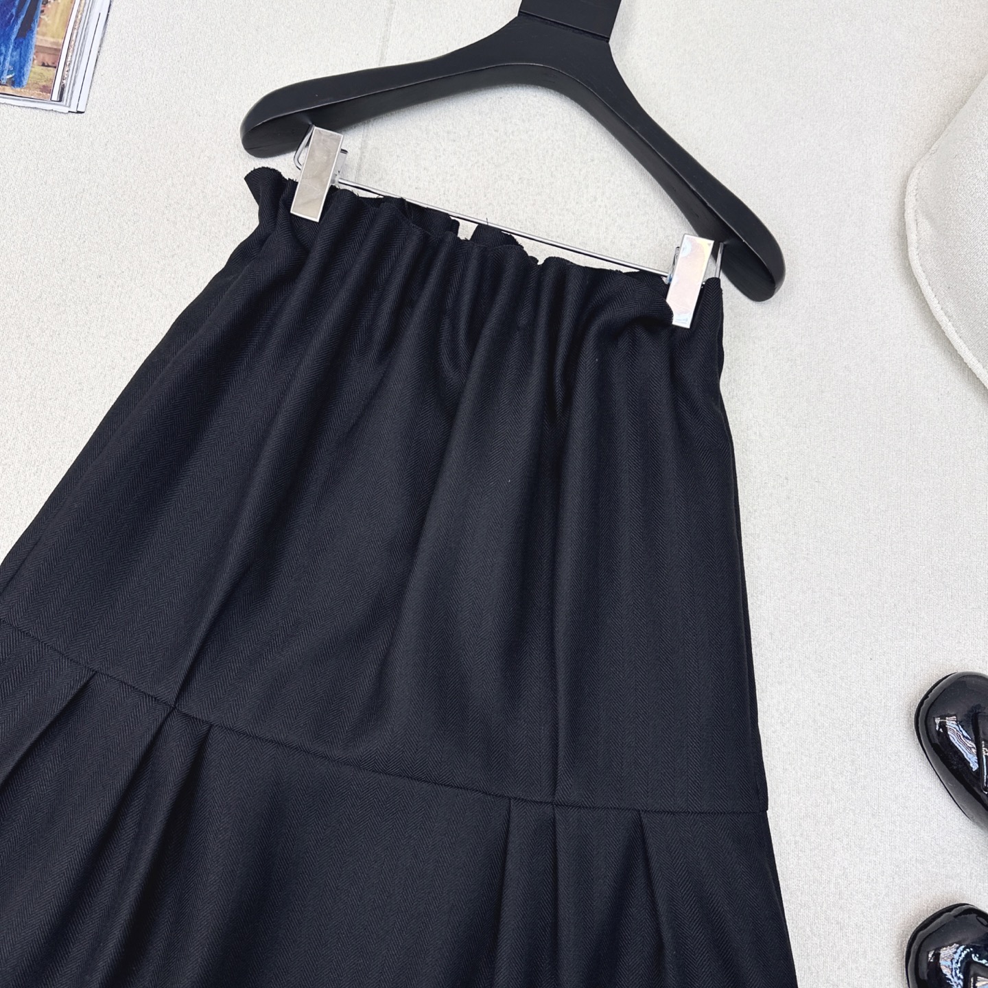 特价🉐️❗️现货齐码❗️不退不换❗️独家首发 PD 25Ss————秋冬最新款两穿款蝴蝶结抹胸长半裙🖤定