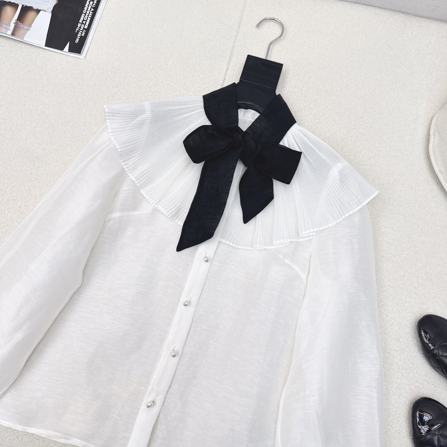 Elegant Linen Cape Shirt with Contrast Ribbon Tie - Perfect for Autumn 3 i1753679541324 7339 0 1