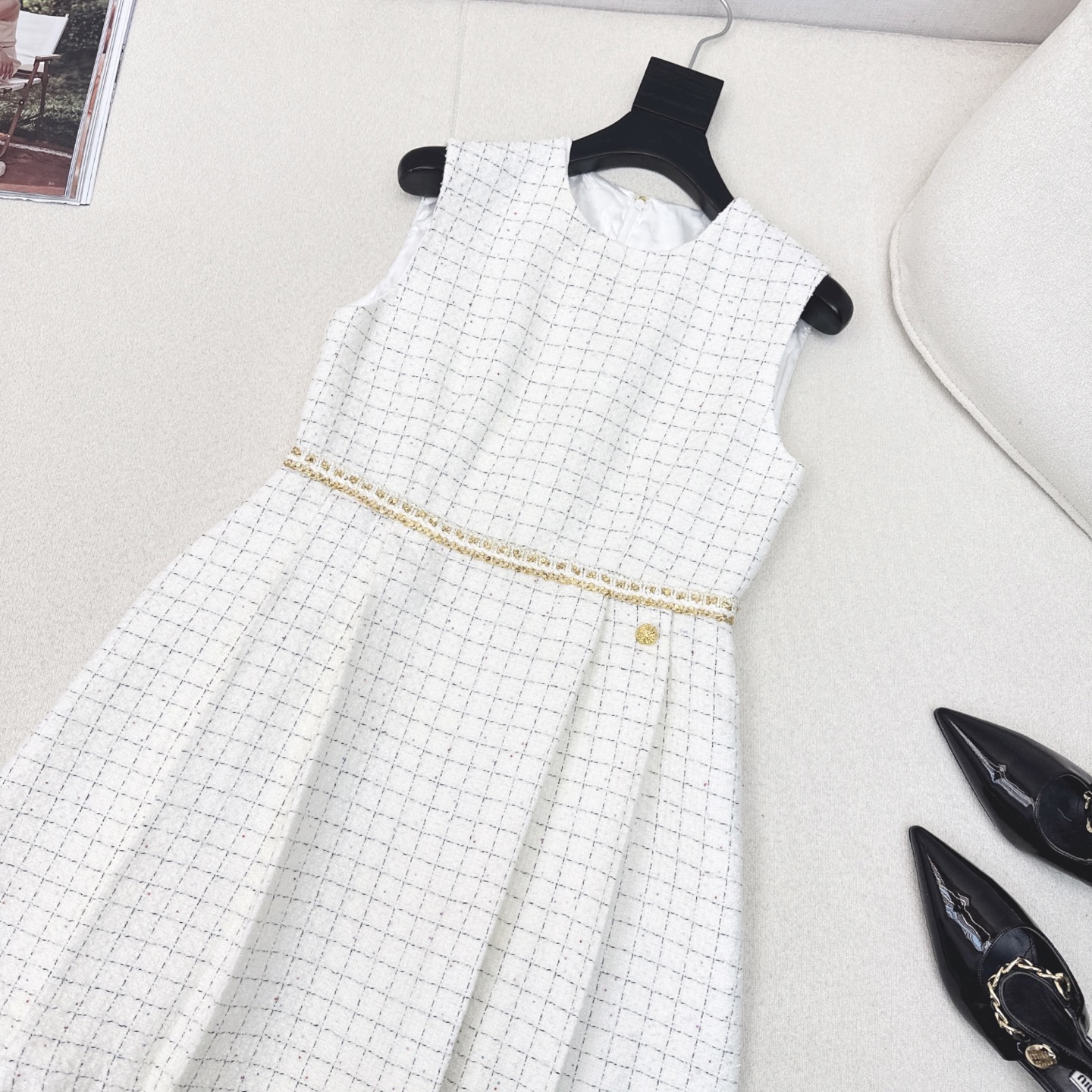 Chanell Sleeveless Tweed Dress Set with Cropped Top & Pleated Skirt 3 i1754199972867 314 0 1