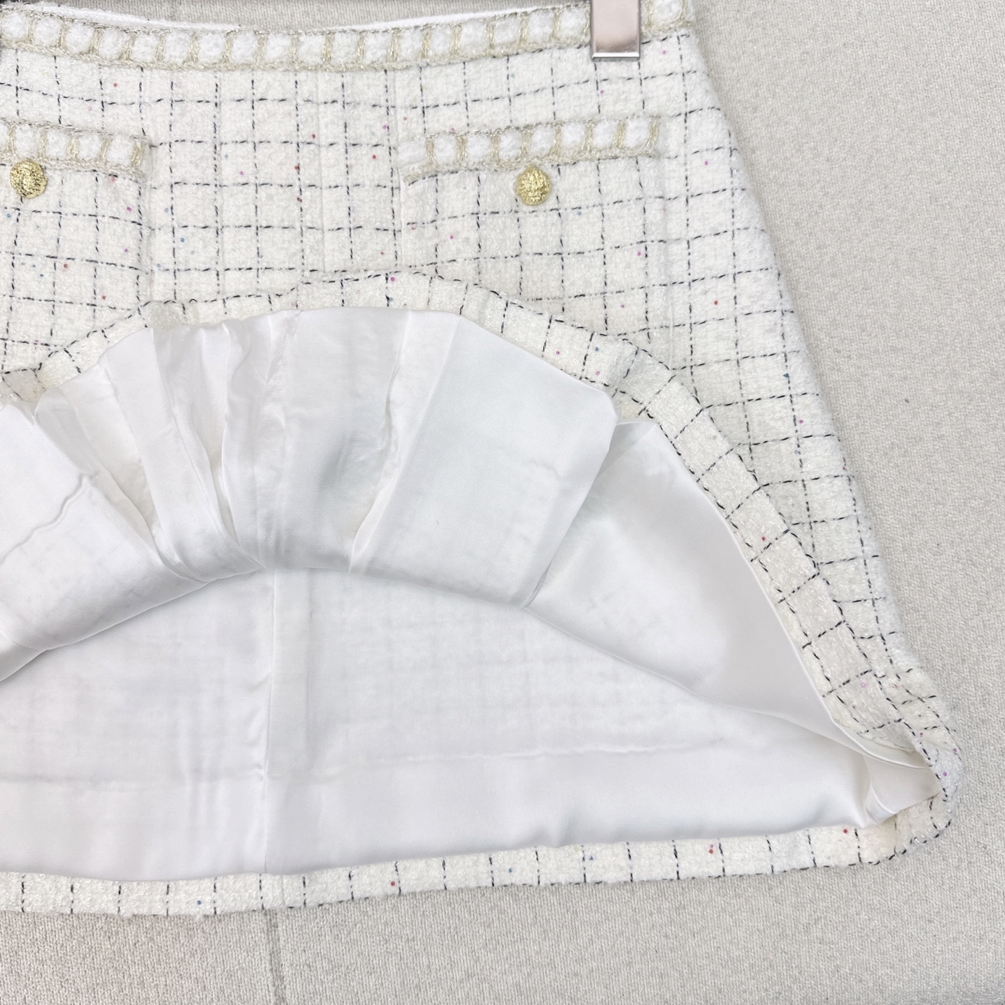 Chanell 25Ss Tweed Mini Skirt - Chic & Versatile Women's Fashion 7 i1754200216830 6703 0 5