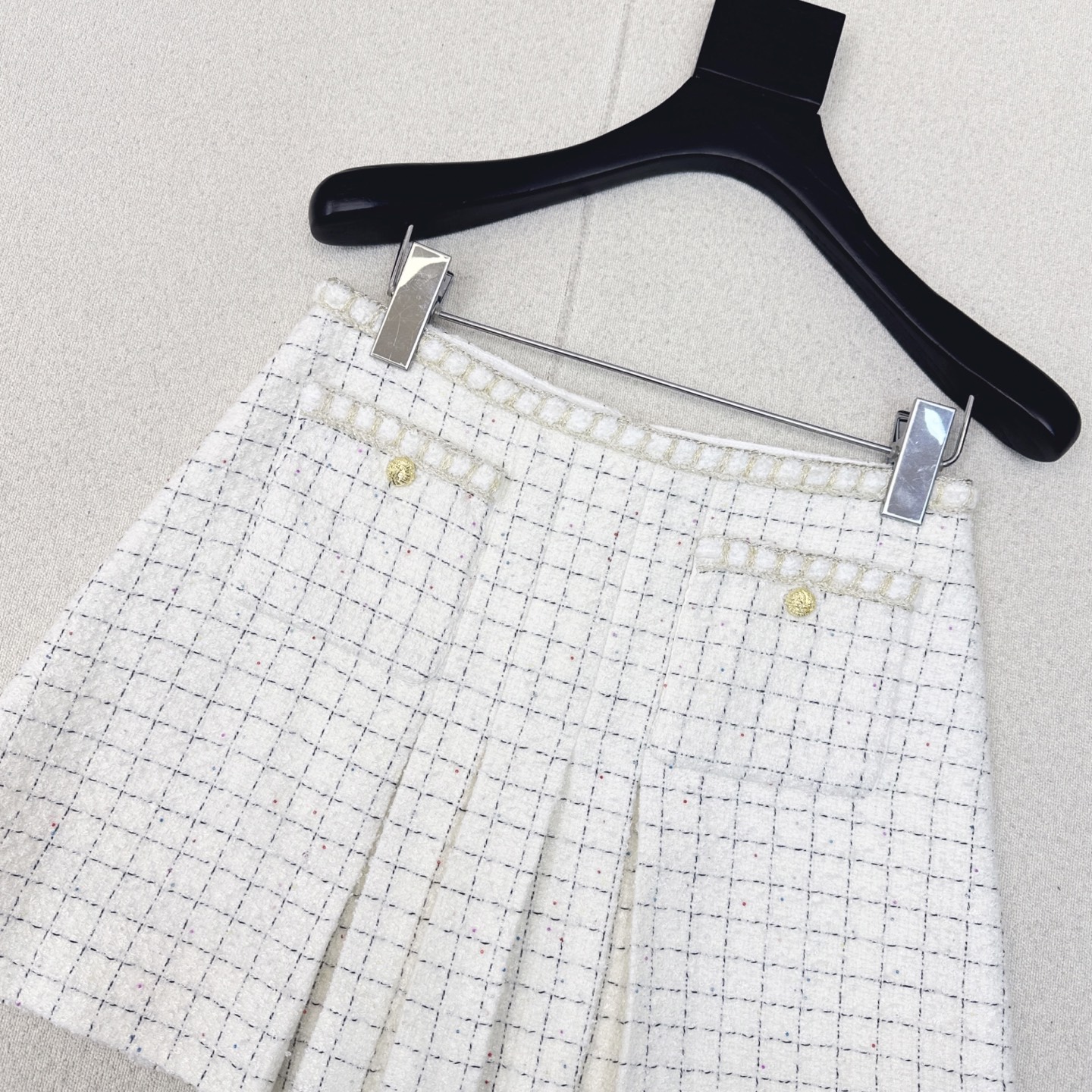 Chanell 25Ss Tweed Mini Skirt - Chic & Versatile Women's Fashion 3 i1754200218062 4677 0 1