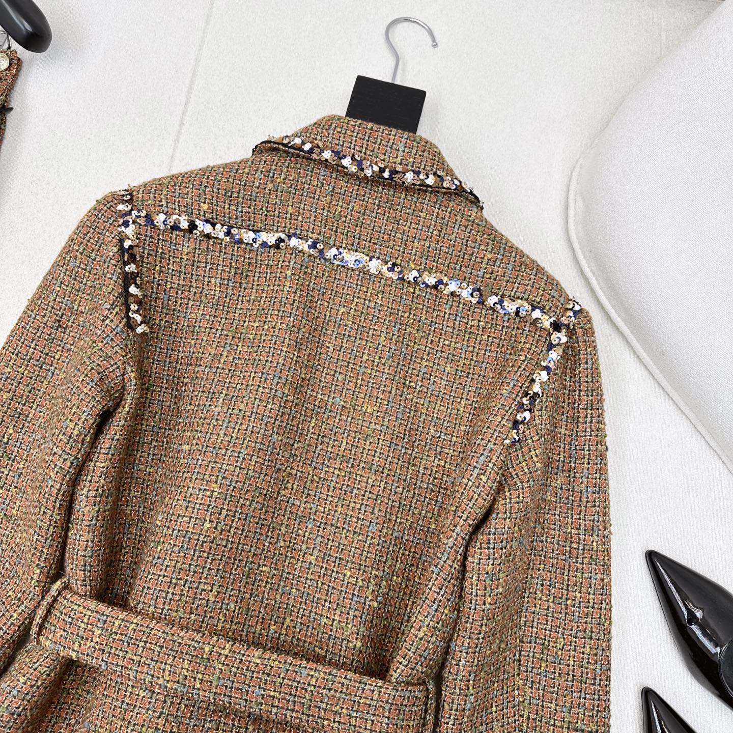 Elegant Tweed Skirt Suit Set - Chic Fall/Winter Outfit 9 i1754200534044 3507 0 7