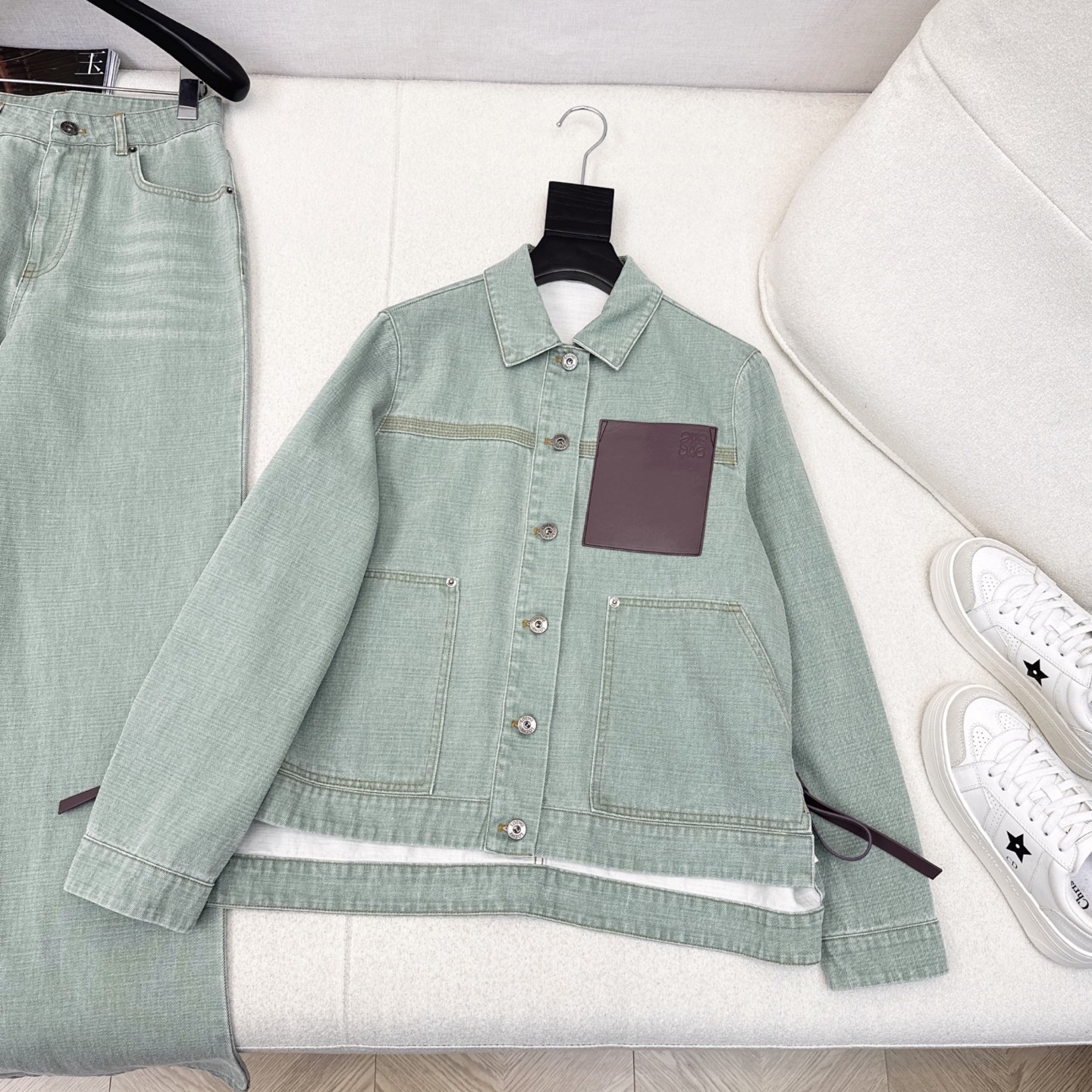 独家首发 Loe 25Ss———早秋最新款休闲时髦牛仔套装💚宽松翻领牛仔外套+直筒裤 全棉牛仔酵素洗水工