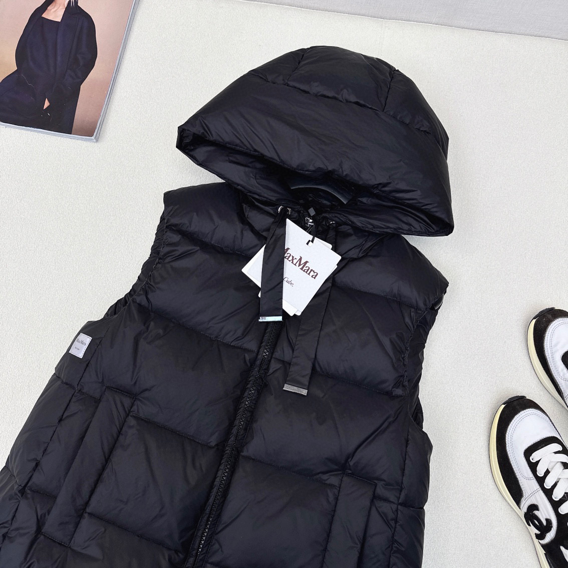 Autumn Winter Fashion: P1152 Original Femininity Suit with Dustproof Bag – Classic H-Shirt Cut & Logo Decorations - 图片 2