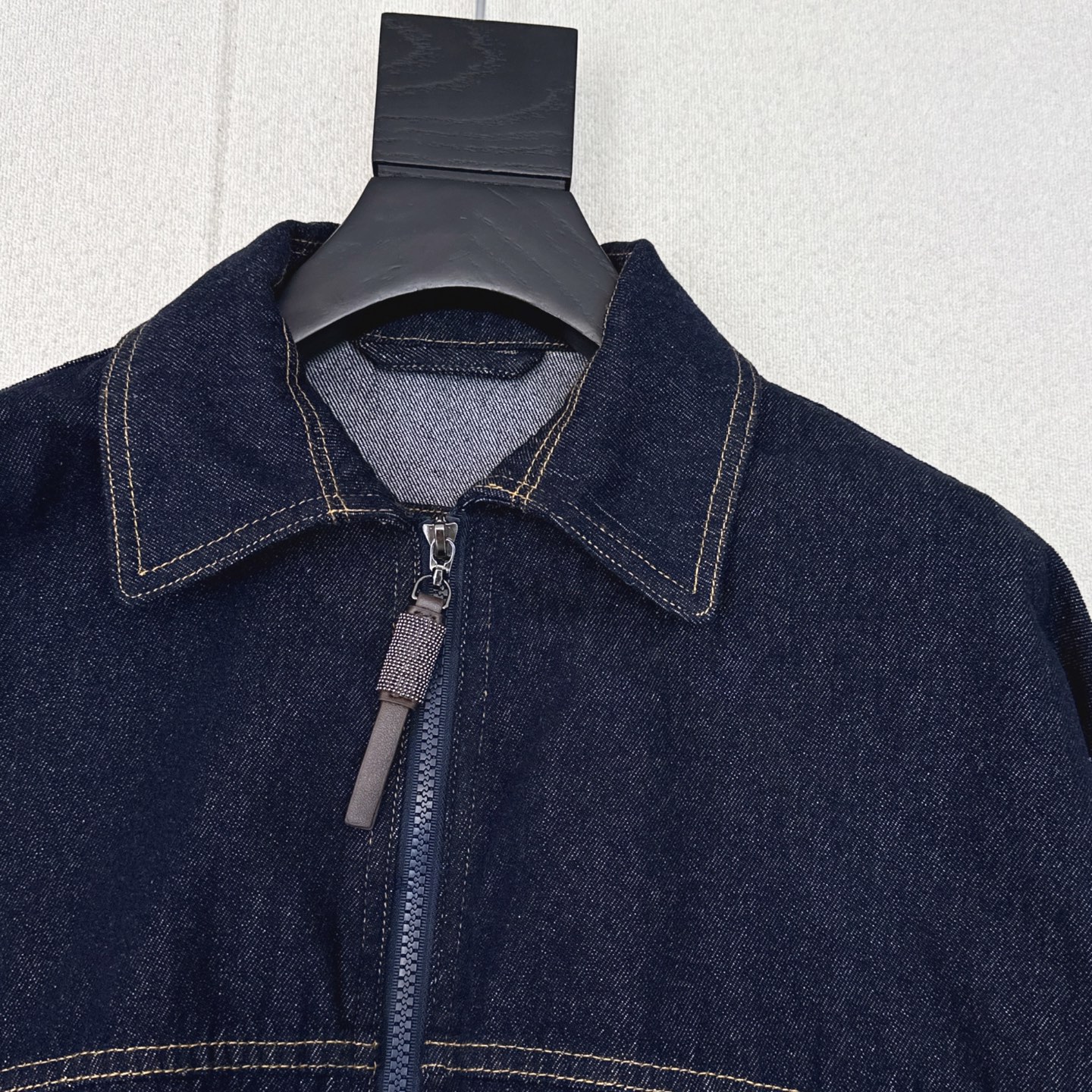 美式复古 Bc 25Ss—————早秋最新款宽松洗水牛仔外套🖤率性时髦 洗水牛仔棉 非常软糯 兼具春夏秋