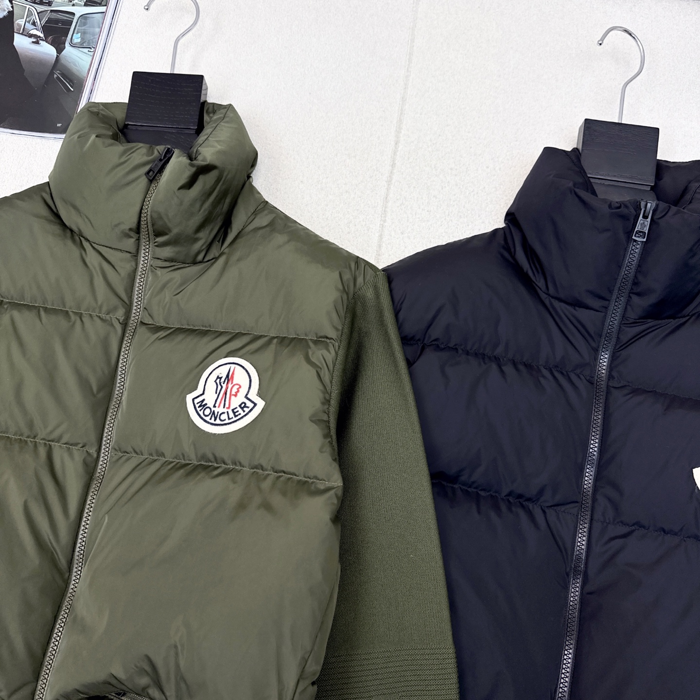 原单品质 男女同款 MC 25Ss———秋冬最新款经典拼接夹克羽绒外套🖤冬天的内搭神器早秋必备单品  经