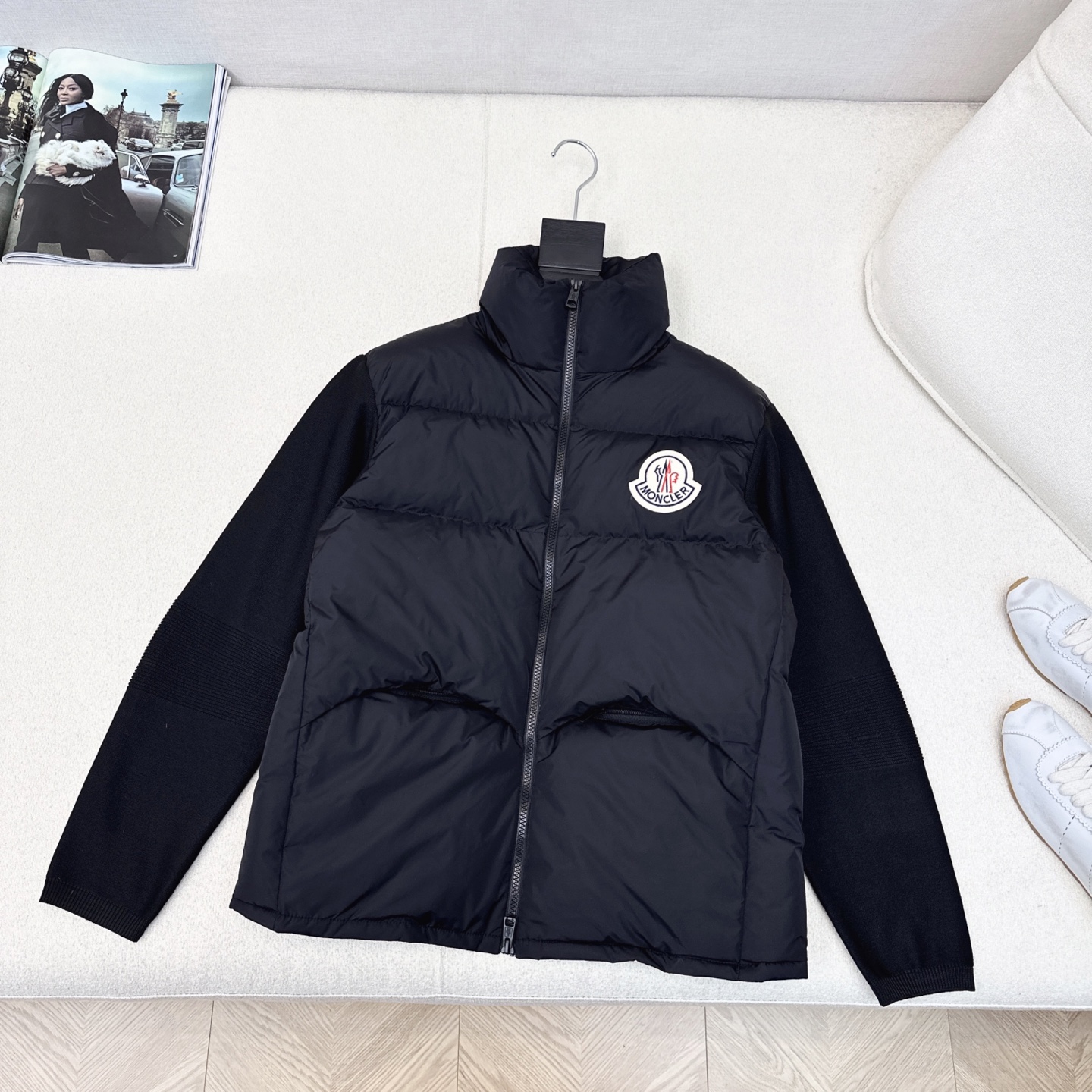 原单品质 男女同款 MC 25Ss———秋冬最新款经典拼接夹克羽绒外套🖤冬天的内搭神器早秋必备单品  经