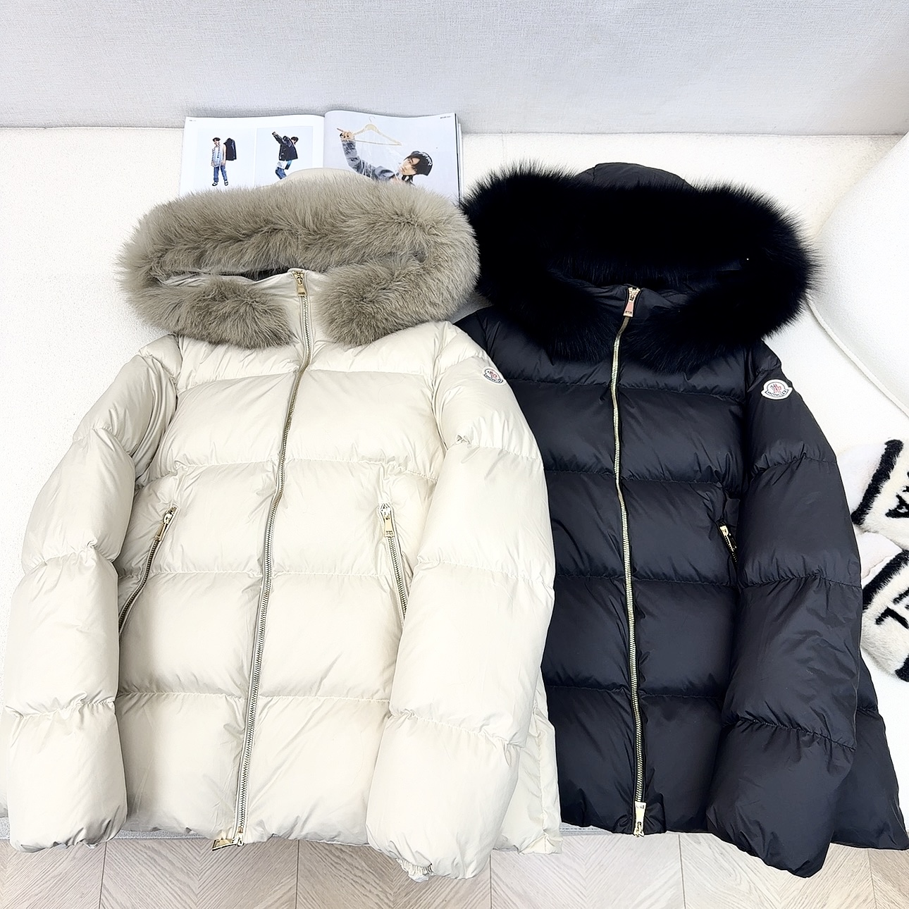 高端原单品质 MC 25ss———秋冬新品经典娃娃版连帽毛领羽绒服 🤍原版定制超大貉子毛大毛领 记忆丝面