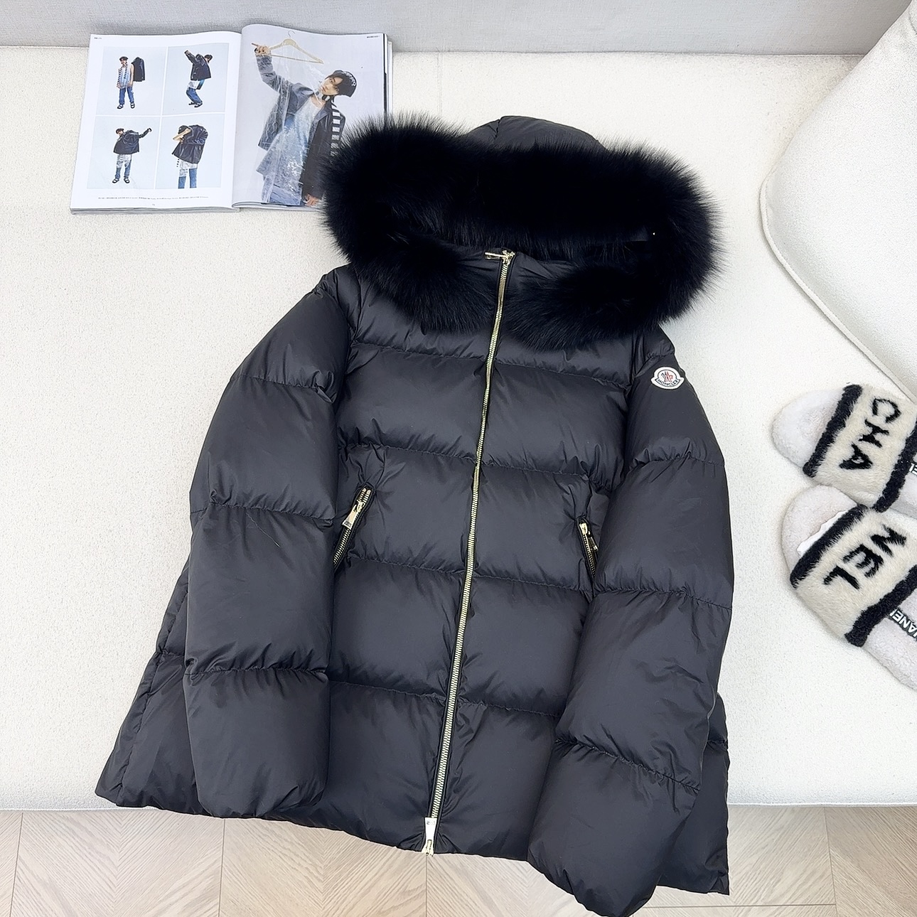 高端原单品质 MC 25ss———秋冬新品经典娃娃版连帽毛领羽绒服 🤍原版定制超大貉子毛大毛领 记忆丝面