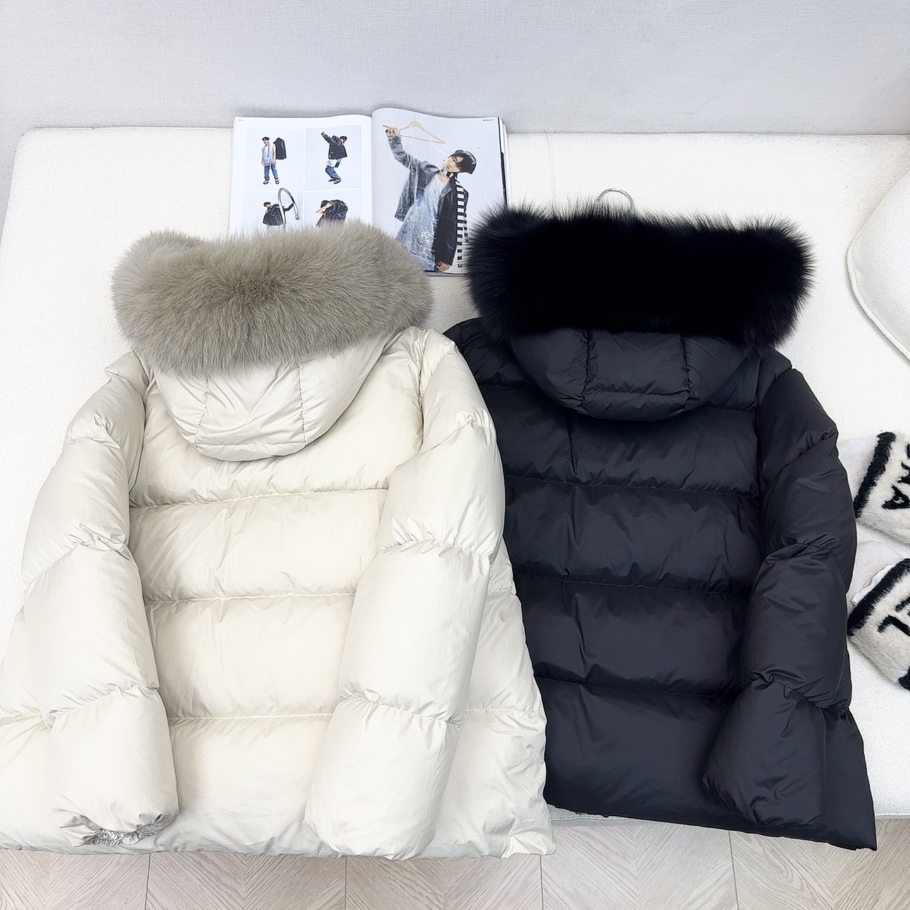 高端原单品质 MC 25ss———秋冬新品经典娃娃版连帽毛领羽绒服 🤍原版定制超大貉子毛大毛领 记忆丝面