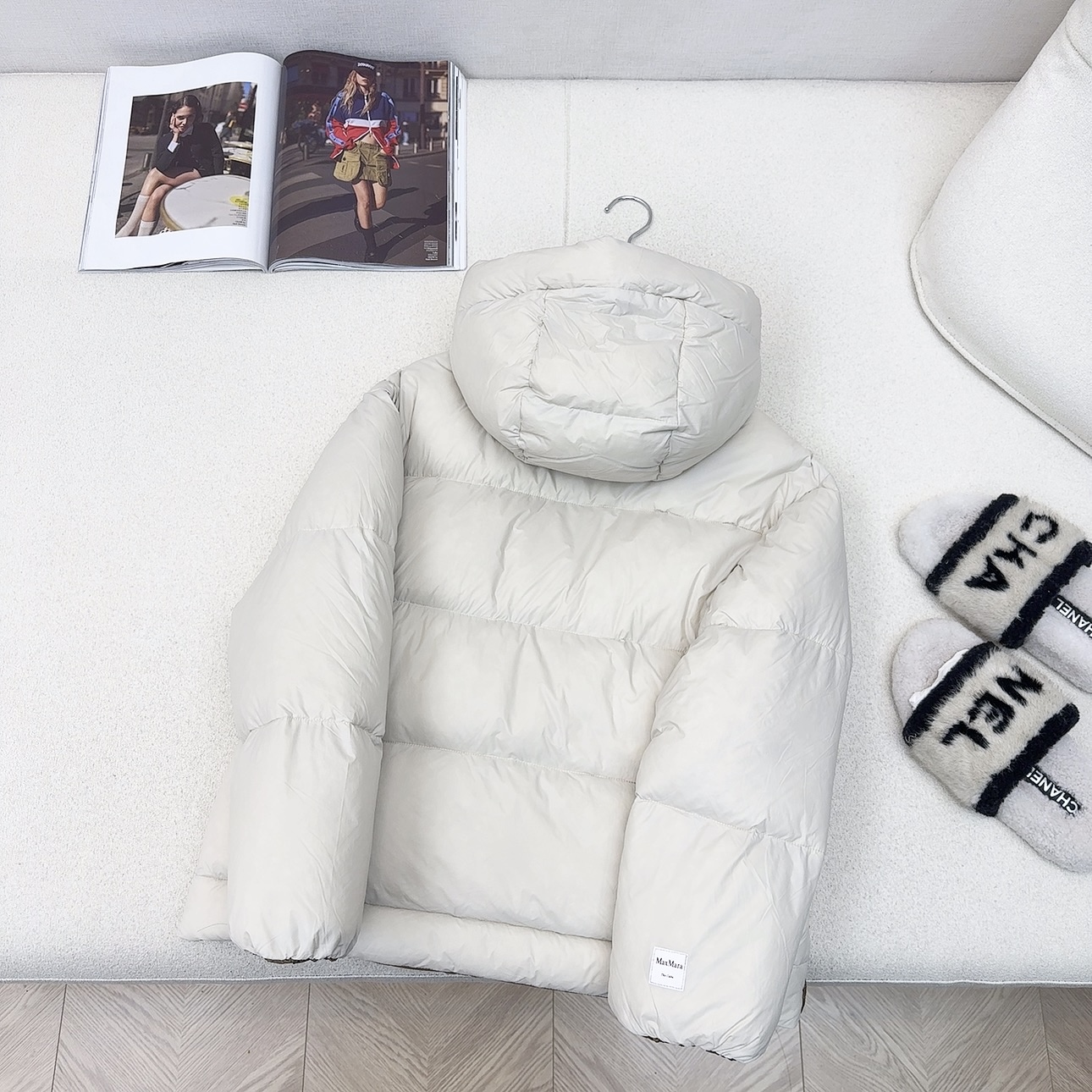 原单品质 Max25SS——秋冬新款经典袖标装饰连帽羽绒服外套🤎 经典立体H版型剪裁 经典时髦又帅气 原