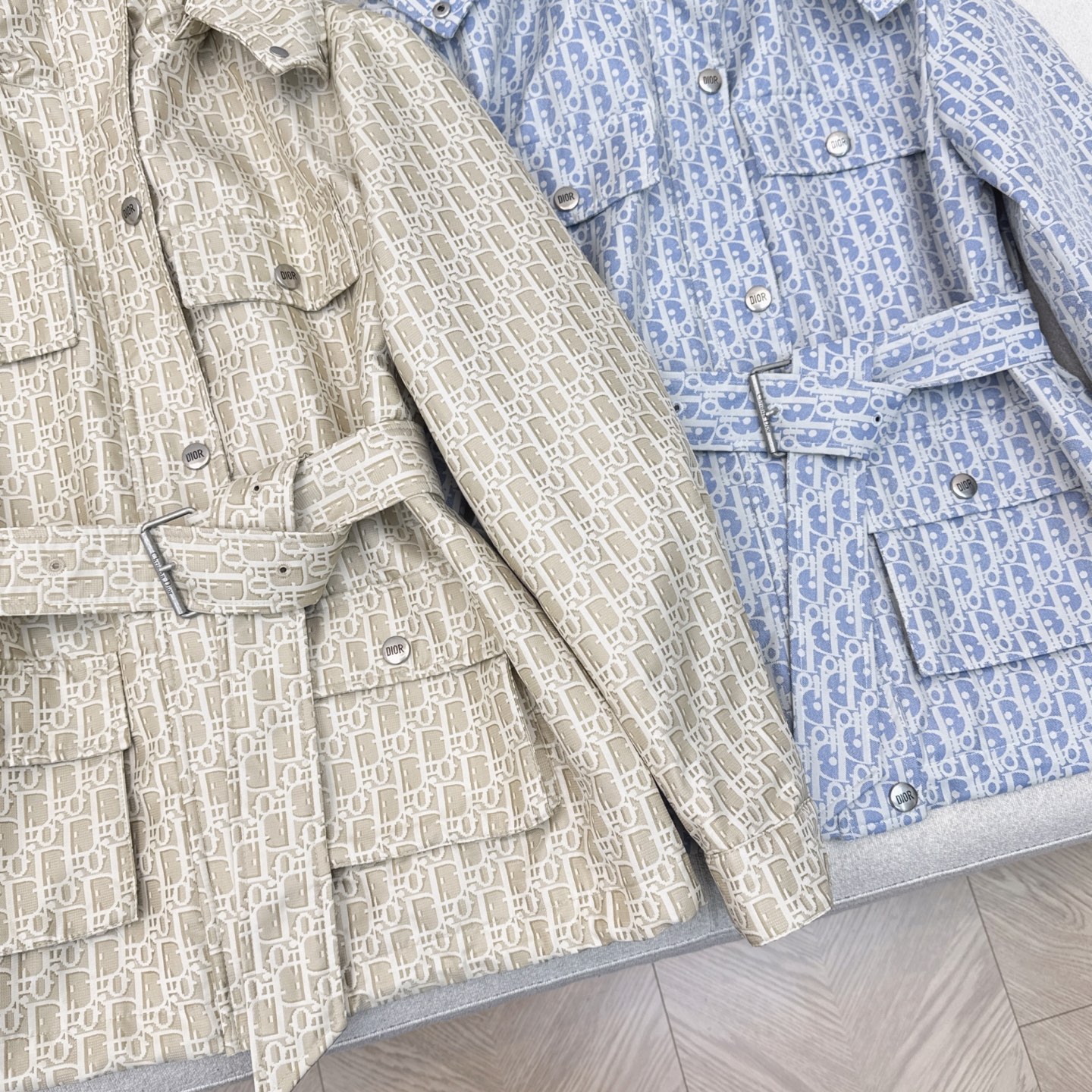 特价🉐️ ❗️现货齐码❗️不退不换❗️独家首发 爆单系列款 CD 25Ss———最新款满D提花连帽中长款