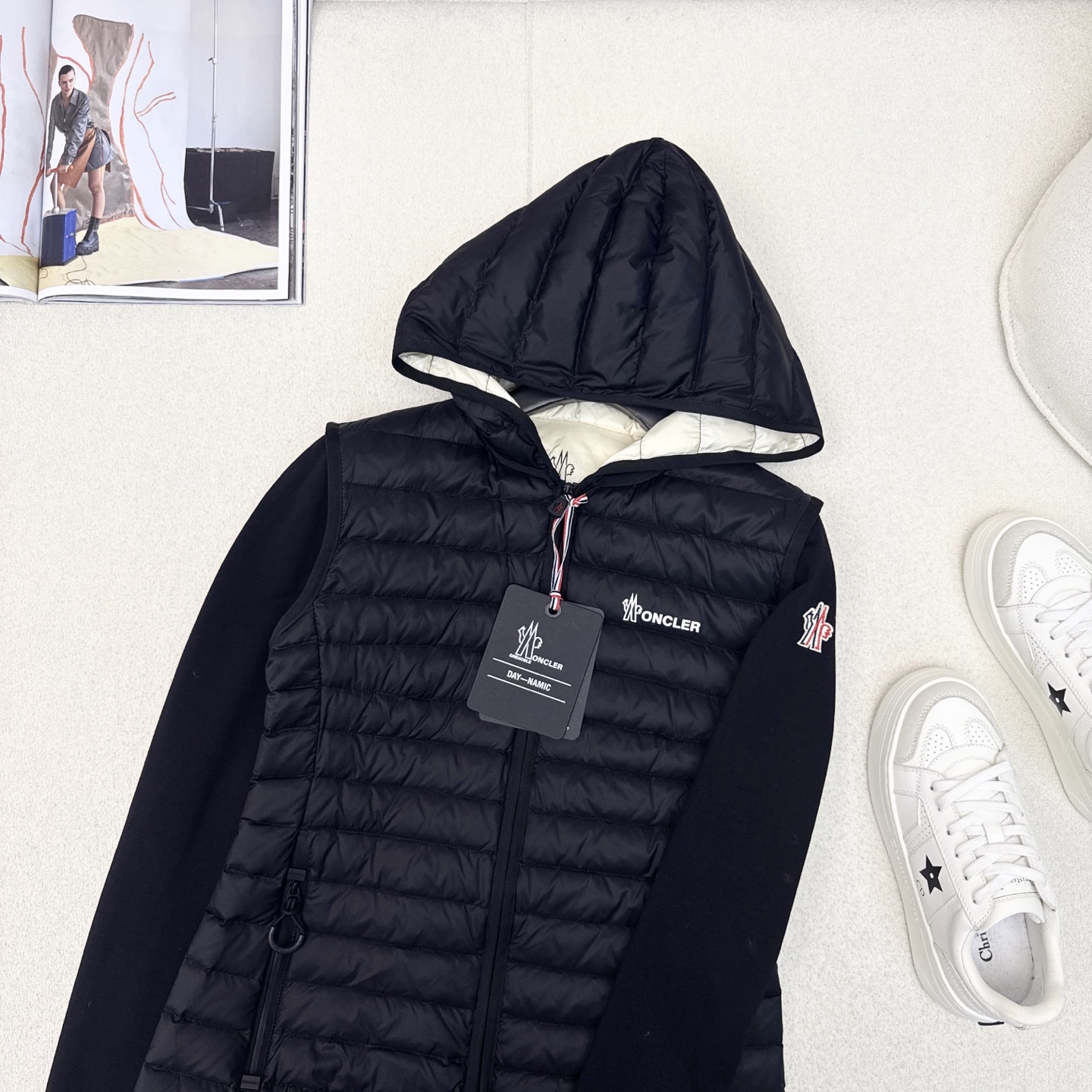 原单品质 MC 25Ss——秋冬最新款经典连帽拉链羊毛针织拼接羽绒外套🖤冬天的内搭神器早秋必备单品  修