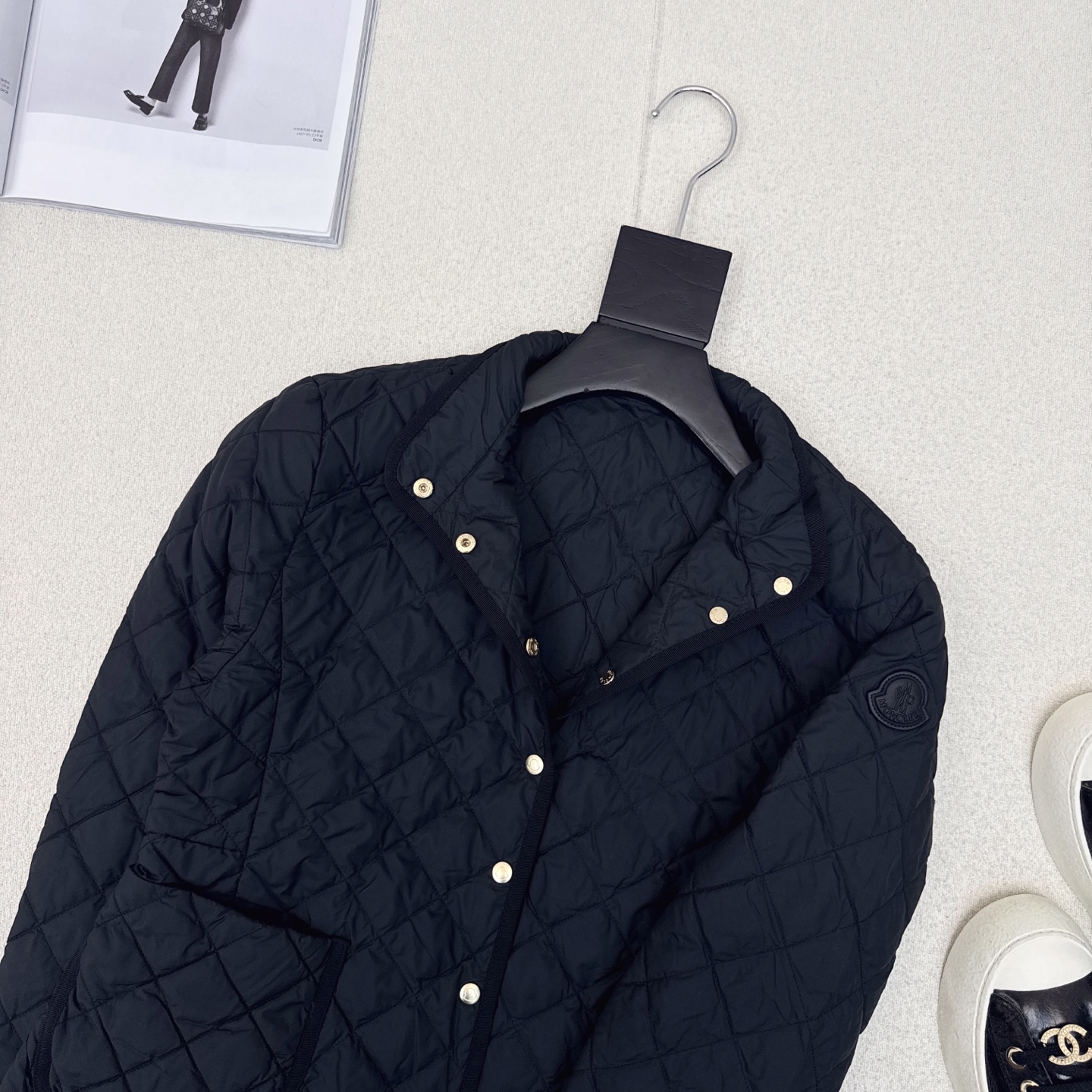 原单品质 MC 25Ss——秋冬最新款经典菱格轻薄款立领羽绒服外套 🖤菱格绗缝修身版型百搭不挑人 原版定