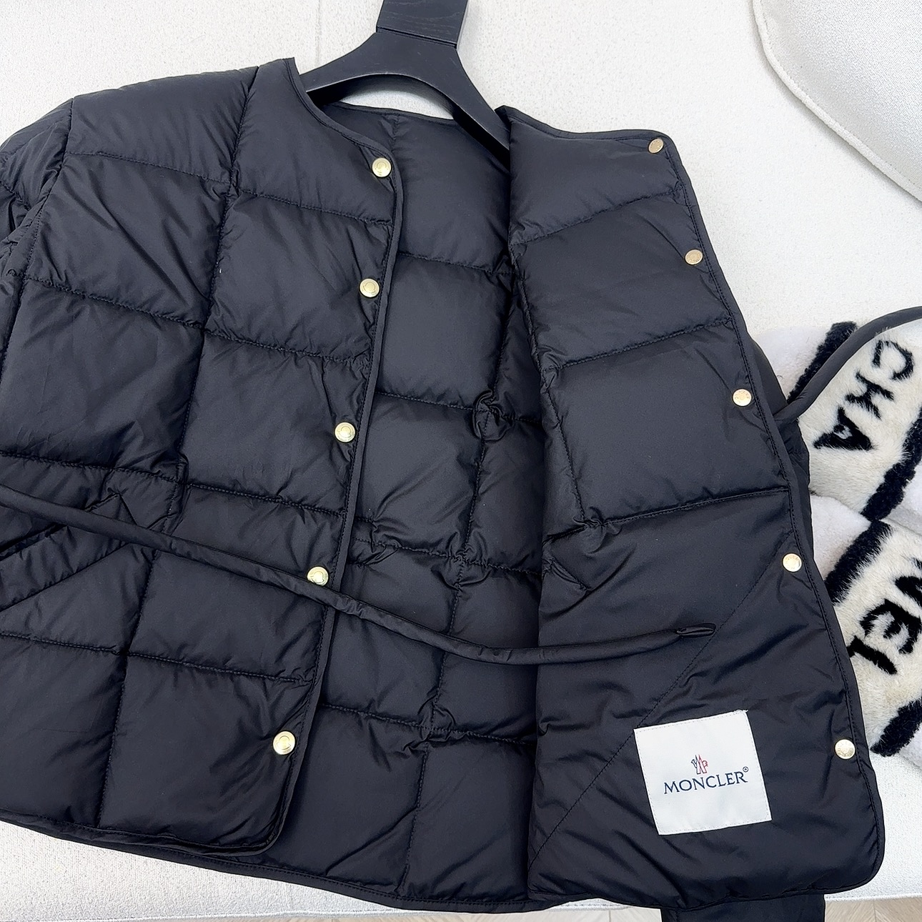 时髦达人必备 原单品质 MC 25Ss————秋冬最新款软绵绵面包服羽绒圆领外套 🤍高定哑光面料  国标