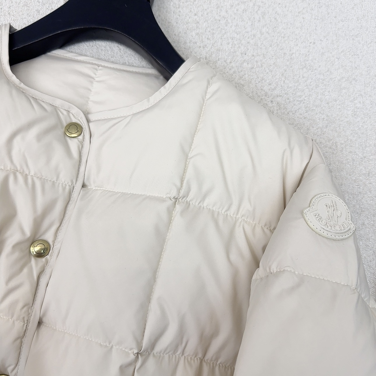 时髦达人必备 原单品质 MC 25Ss————秋冬最新款软绵绵面包服羽绒圆领外套 🤍高定哑光面料  国标