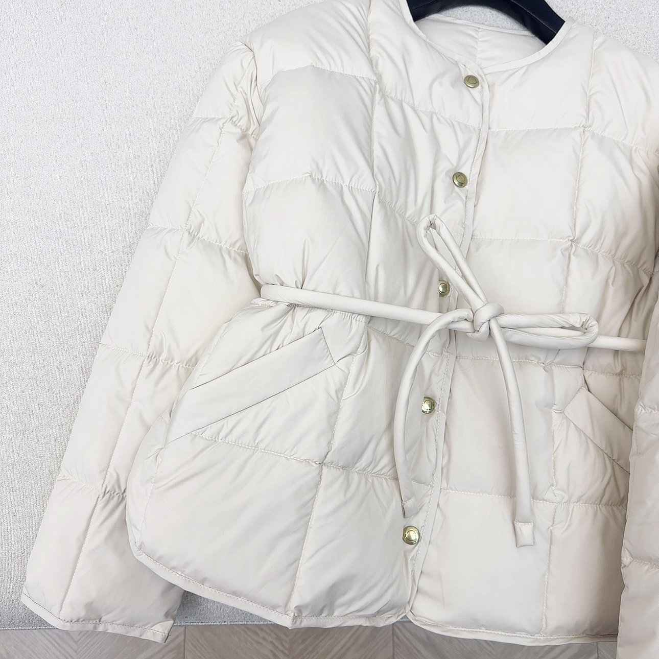 时髦达人必备 原单品质 MC 25Ss————秋冬最新款软绵绵面包服羽绒圆领外套 🤍高定哑光面料  国标