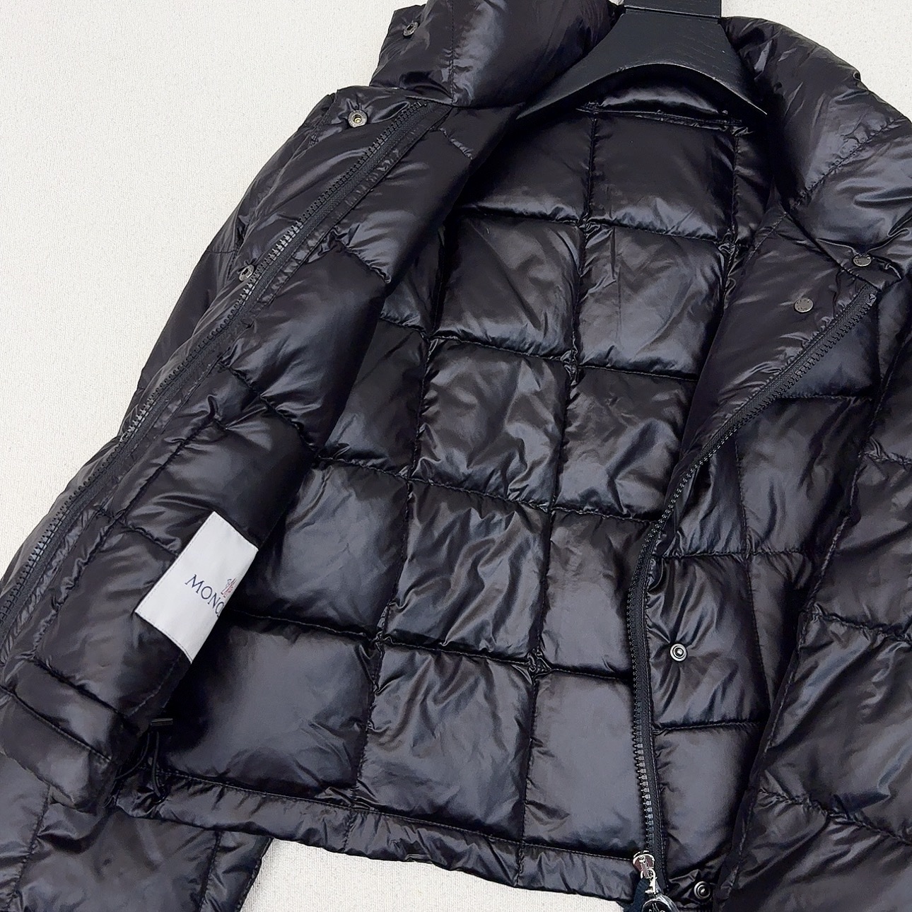 重磅编织系列 原单品质 MC 25Ss———秋冬新品编织拼接羽绒服外套🤍立体剪裁版型设计 时髦又帅气 国