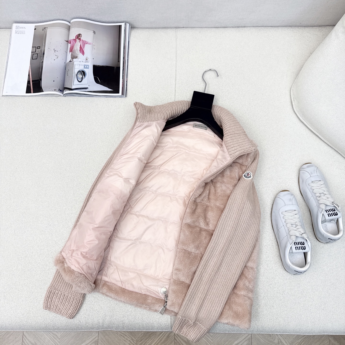 原单品质 MC 25Ss————秋冬最新款立领针织拼接毛绒羽绒服外套💗 原版定制羊毛针织面料 国标进口9