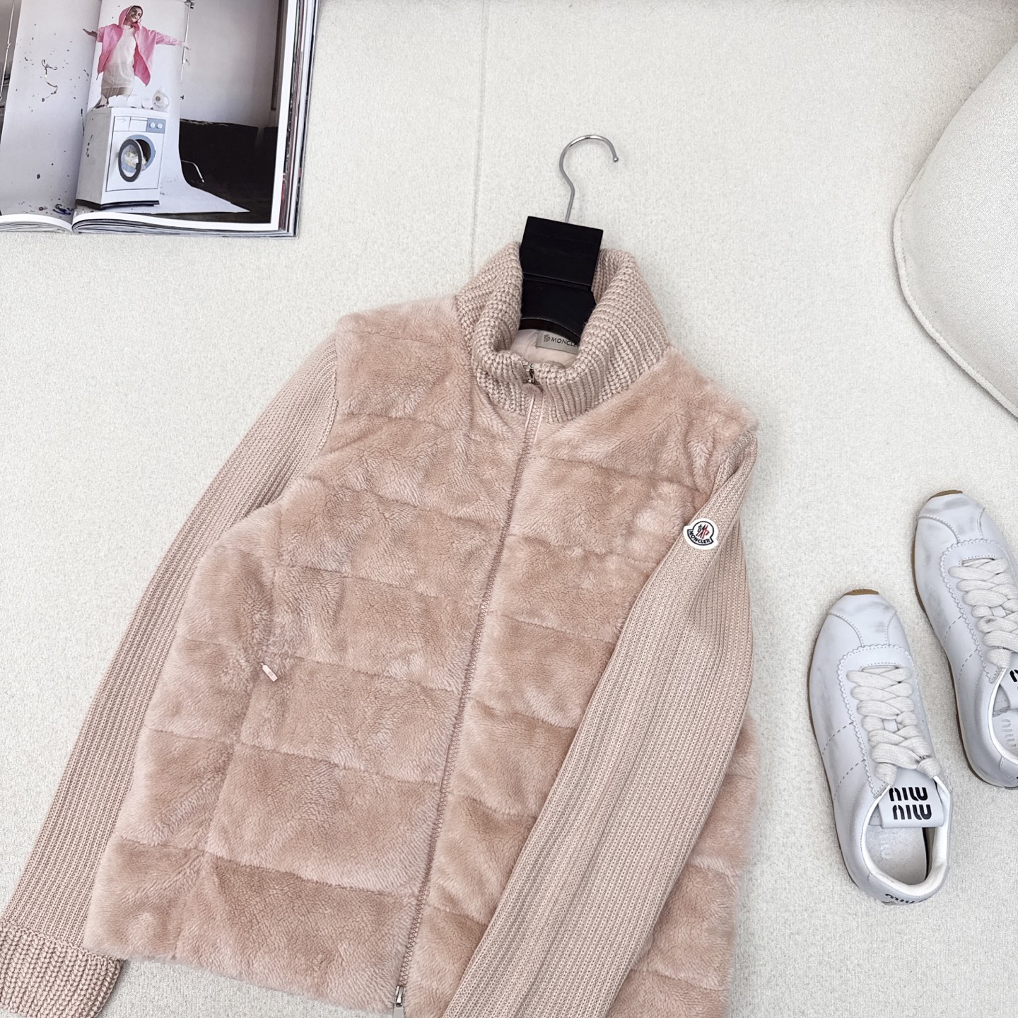 原单品质 MC 25Ss————秋冬最新款立领针织拼接毛绒羽绒服外套💗 原版定制羊毛针织面料 国标进口9