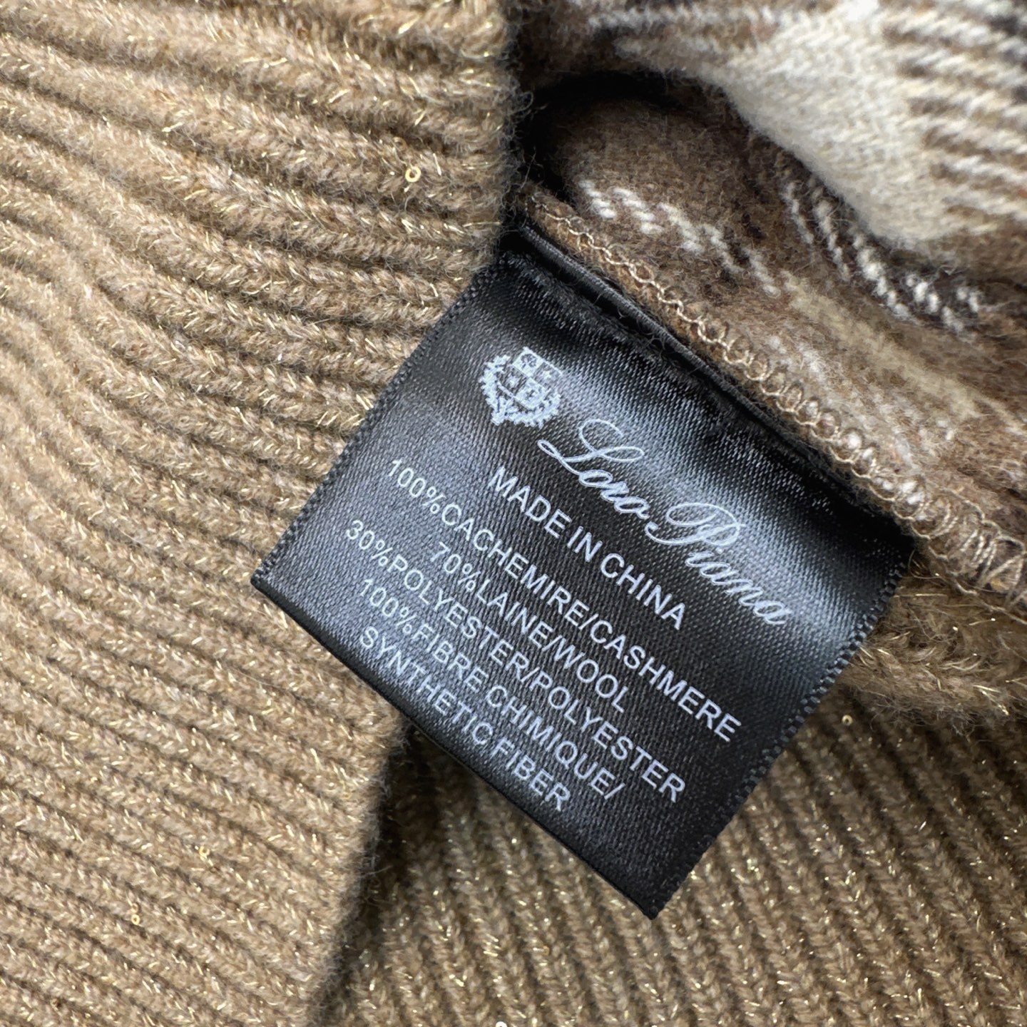 “High-Intensity LP 60Ss: P1200 One-Size-Fits-All Female Outfit with High-Flair Wool for Autumn and Winter” - 图片 9