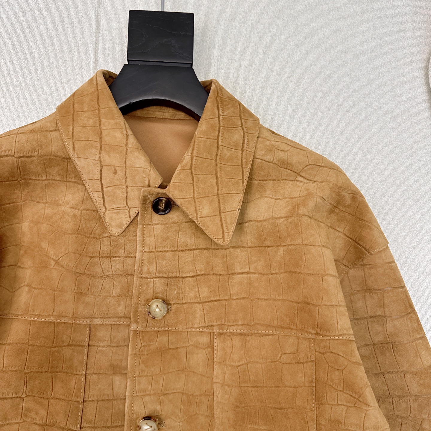 Luxury Queer-Style Gator-Skinned Jacket for Fashion Ladies – P2712 Original Scooted Girl Summary - 图片 4