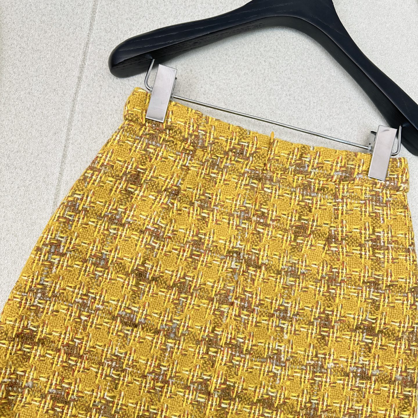 特价🉐️❗️SM❗️不退不换❗️爆单款 C家 25Ss————秋冬最新款名媛气质套装💛山茶花装饰编织外套