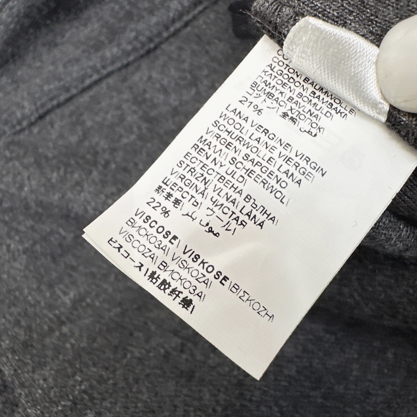 Title: P528 Single-Assed Women’s Gray Suit Summary Summary: Single-assed women’s gray suit with short, fine coat in various styles for a sophisticated look. - 图片 9