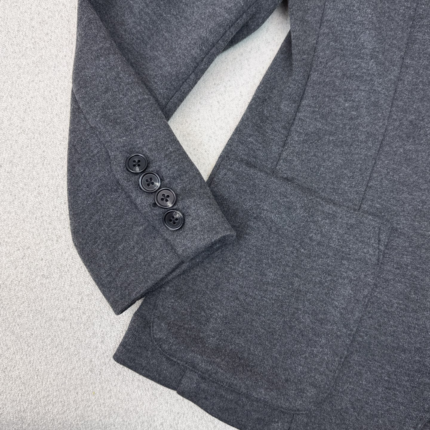 “BC 25Ss Women’s Autumn/Winter Outfits: Short-Sized Gray Suit, High-Waist Coat & Dress with Custom Fabric” - 图片 7