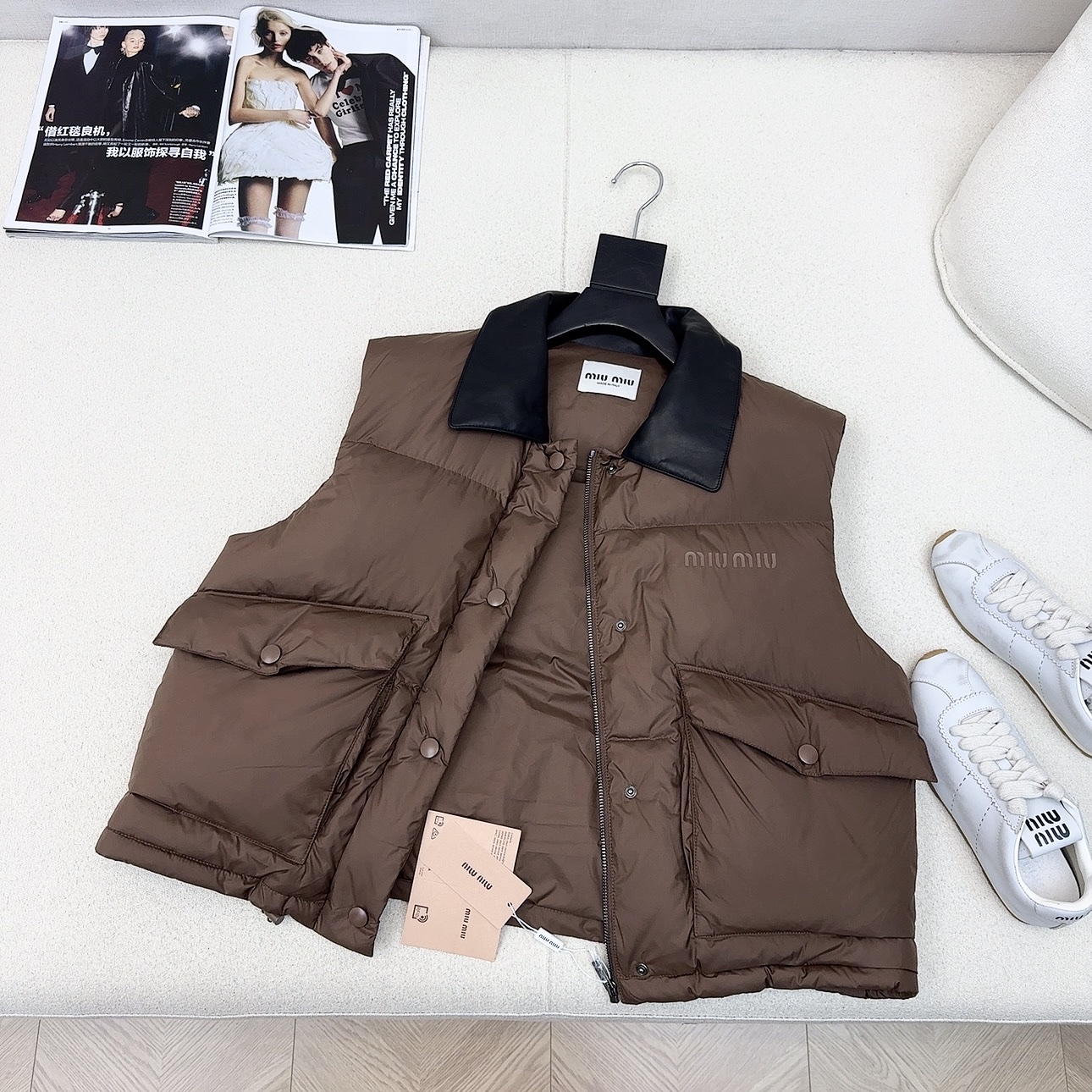 原单品质 爆单款推荐 Miu 25ss———秋冬新品美拉德系穿搭 翻领皮领设计羽绒服马甲🤎本季最佳版型 