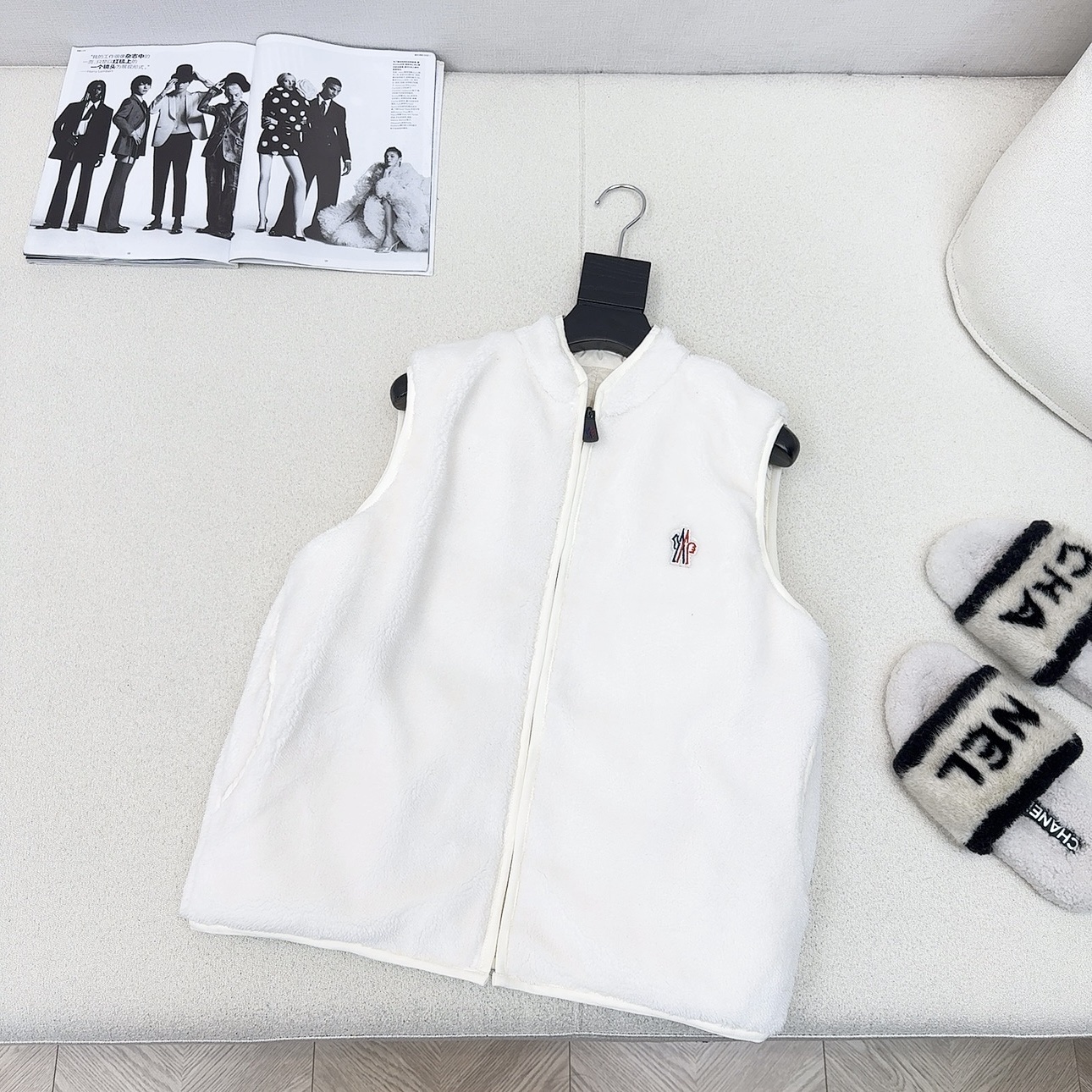 原单品质 Mc 25Ss————秋冬最新款小立领毛绒绒羊羔毛双面羽绒服马甲外套 🤍定制环保羊羔毛面料软糯