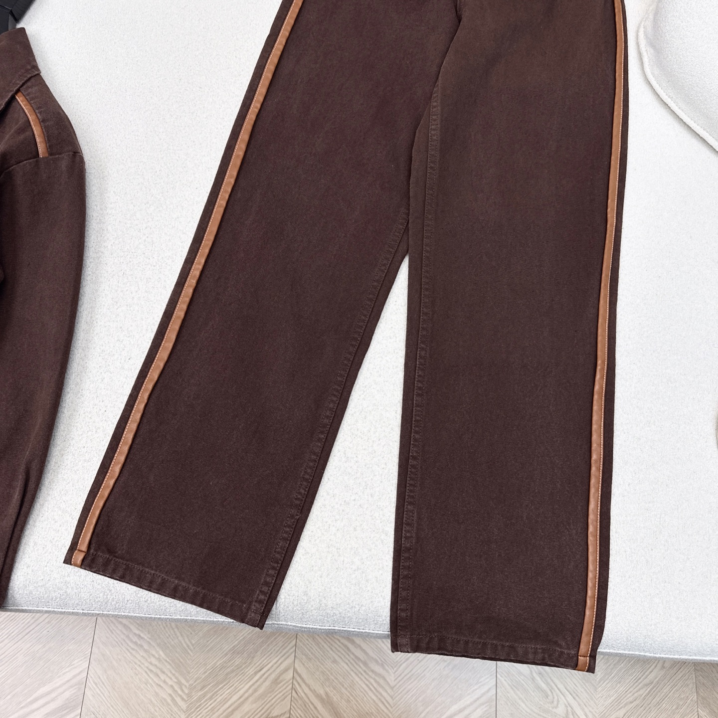 Spring and Summer Collection: Single-Skinned Female Clothes with Tweeded Cowboys and Hand-Down Jackets - 图片 6