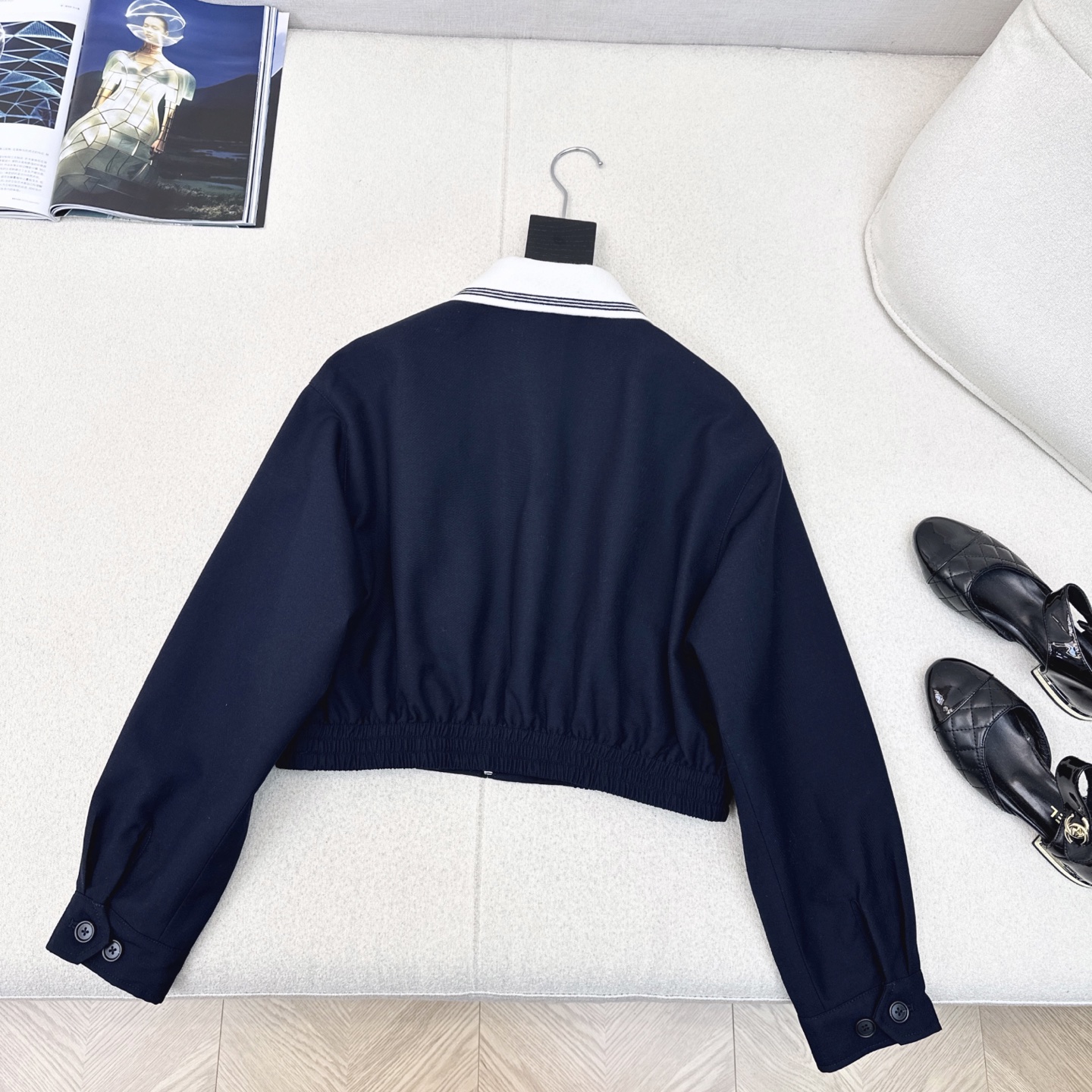 缪系少女穿搭 Miu 25Ss————早秋最新款知性分子学院风落肩短款夹克外套🖤撞色罗纹翻领拼接可拆卸设