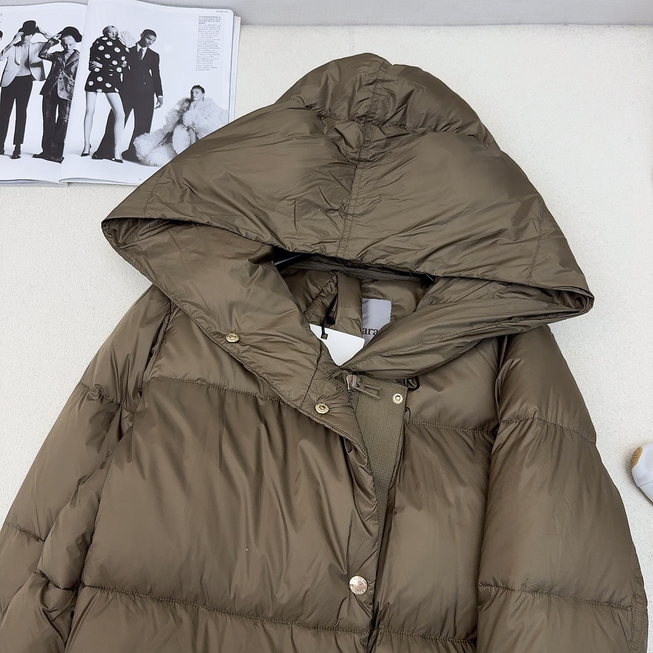 独家首发 原单品质 Max 25Ss———秋冬最新款简约连帽短款羽绒服外套🖤经典立体H版型剪裁 经典时髦