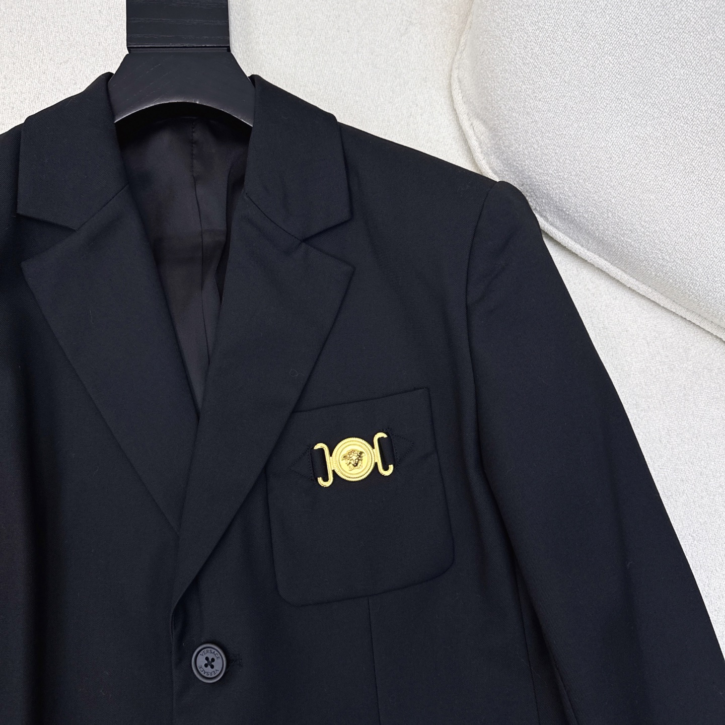 Title: P744 One-Size-Fits-All Suit Ver 25Ss Review – Stylish, Versatile, and Comfortable for Fall. - 图片 4