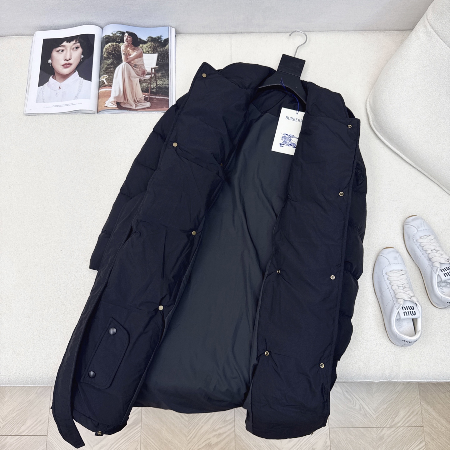 原单品质 BBR 25SS ———秋冬新款经典双排扣翻领长款羽绒服外套 🖤实穿性很高 专柜每年必火的经典